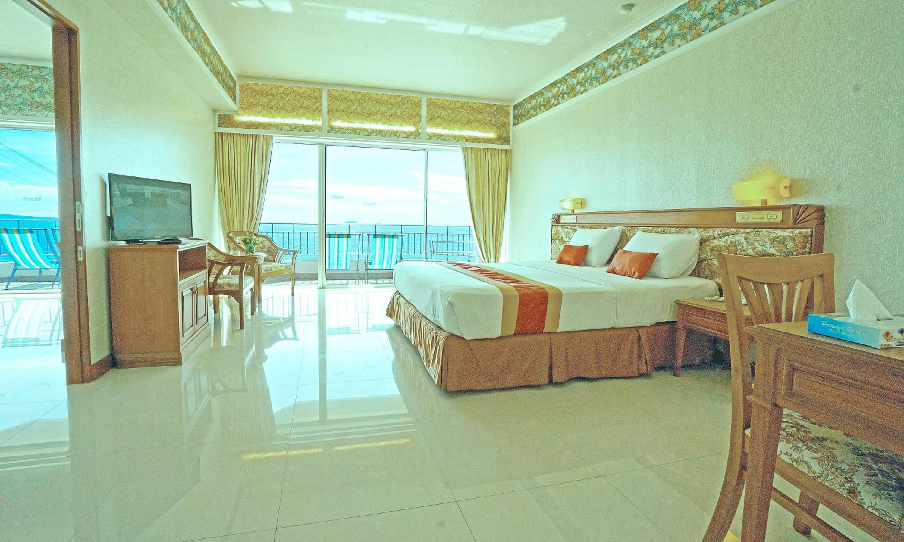 Family Suite Park Wing with Water Park Access