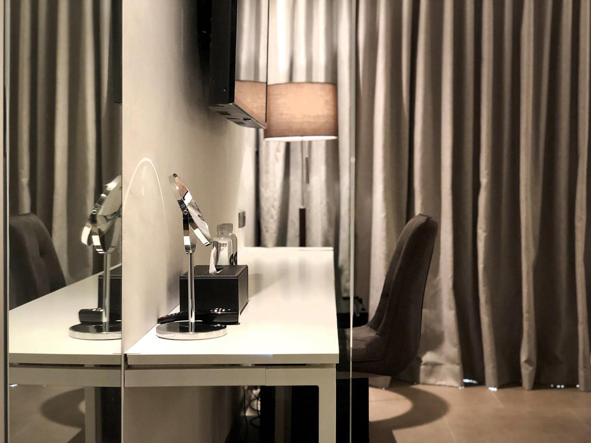 Double Room - Photo 11