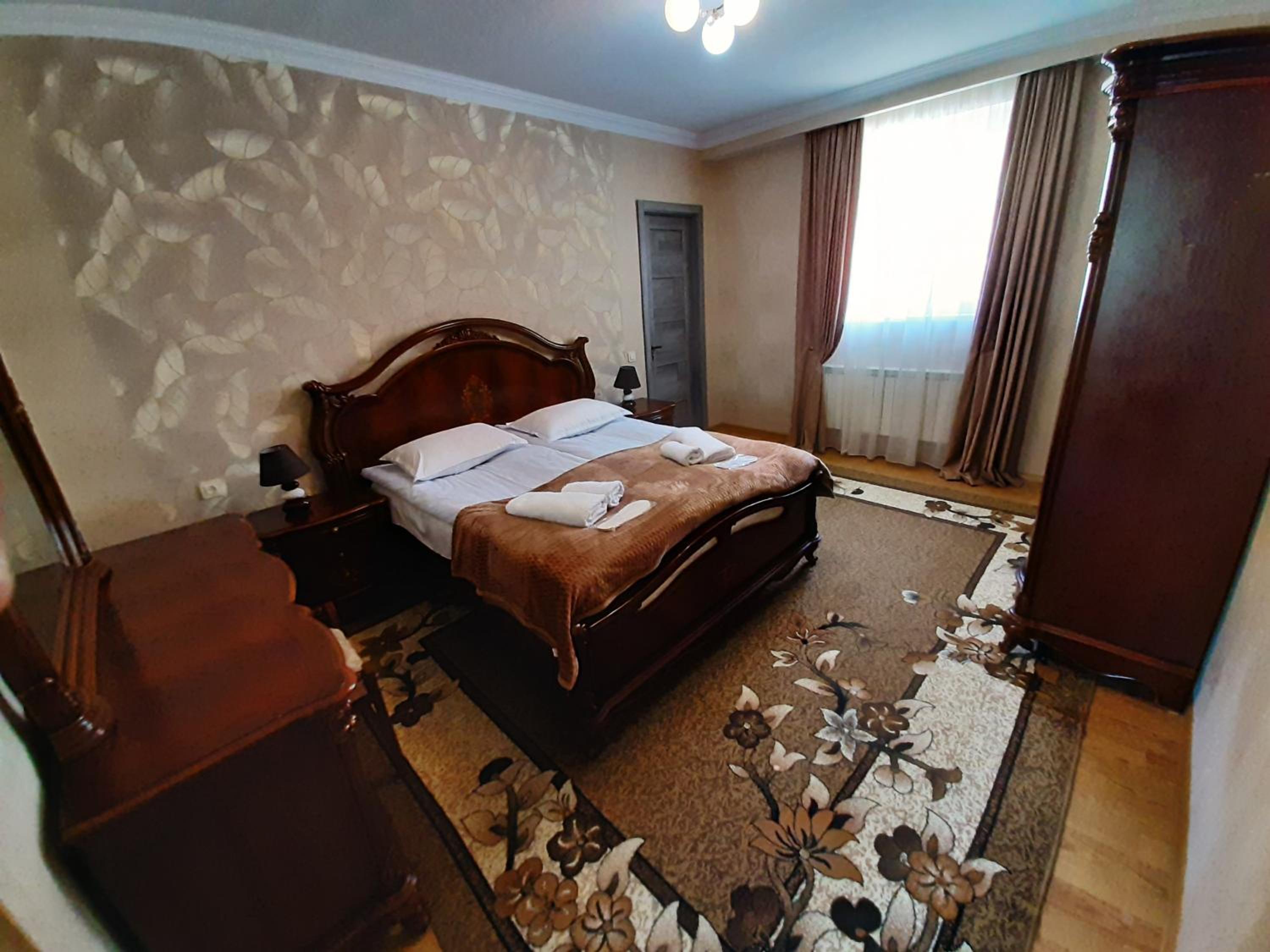 Large Double Room