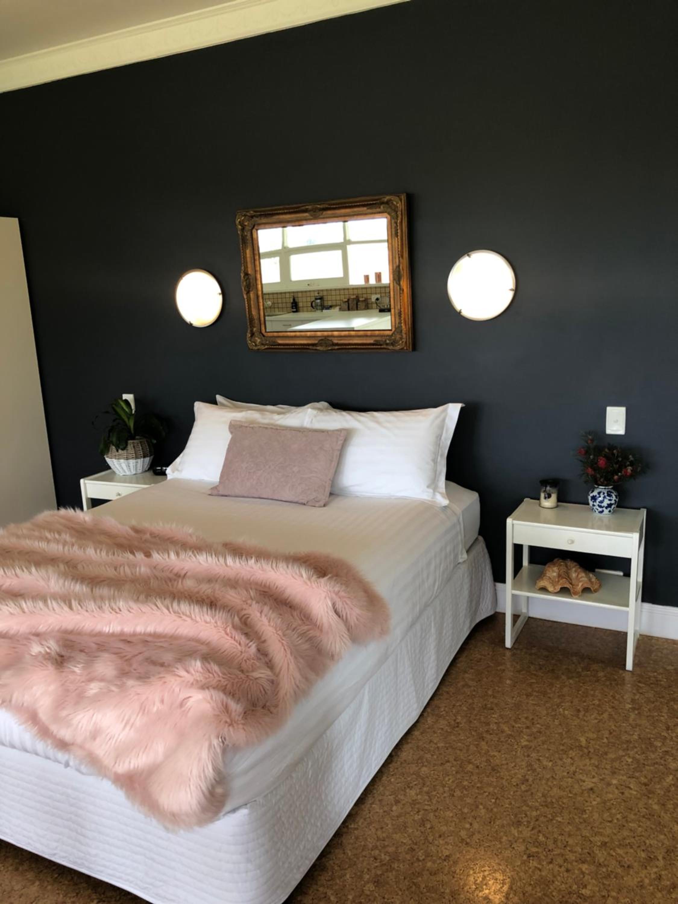 Suite with Lake View