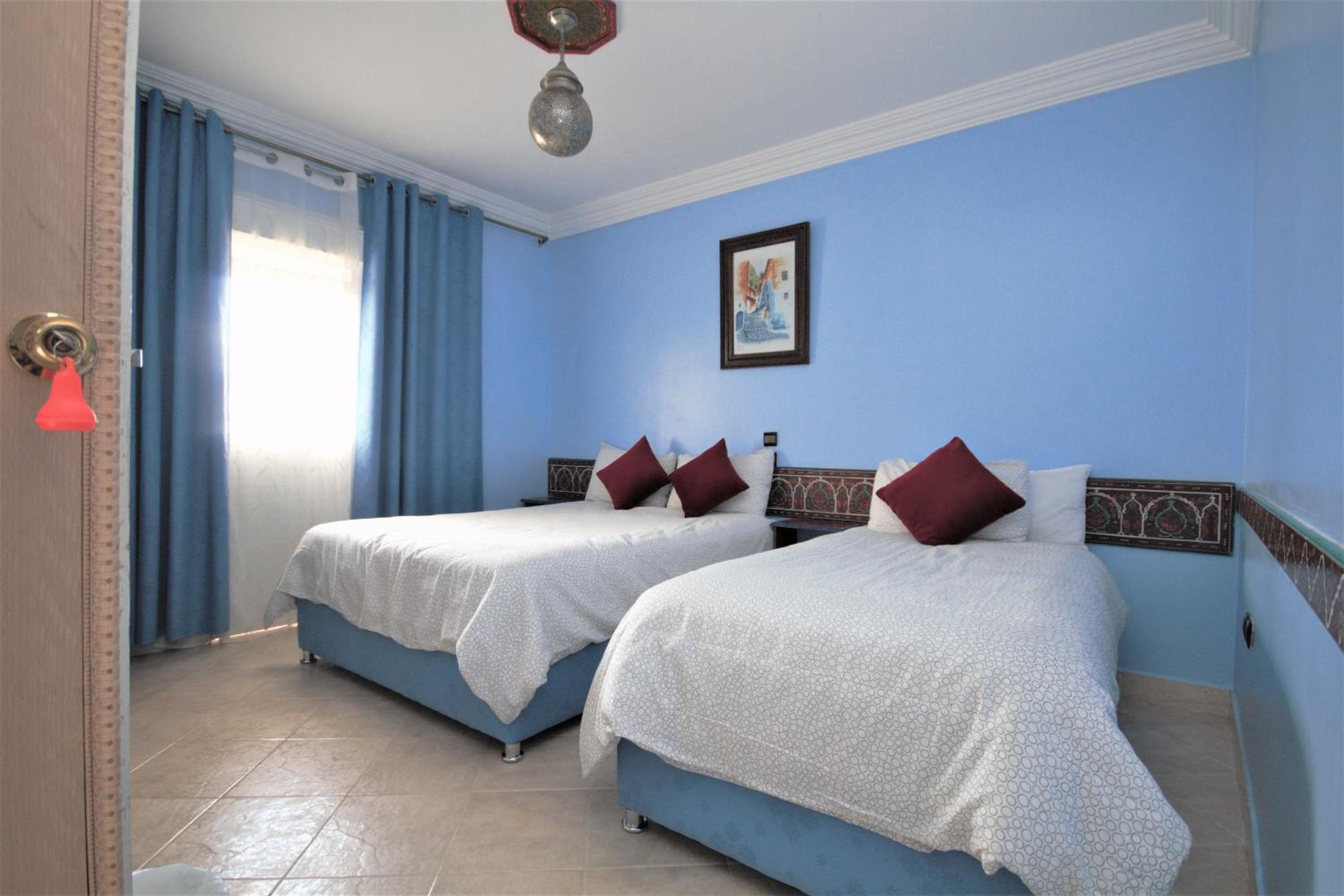 Standard Twin Room - Photo 1