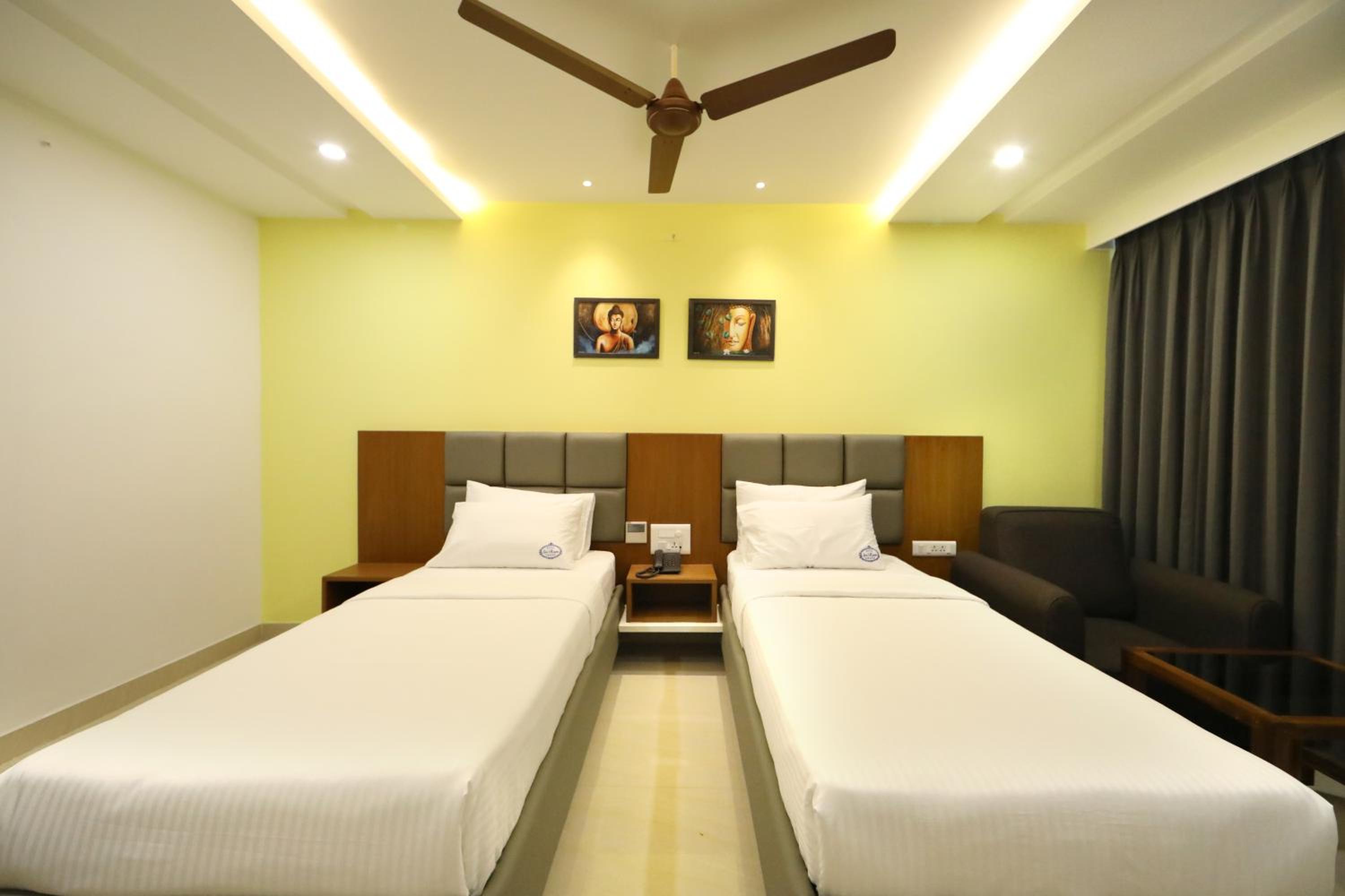 Superior Twin Room photo 1