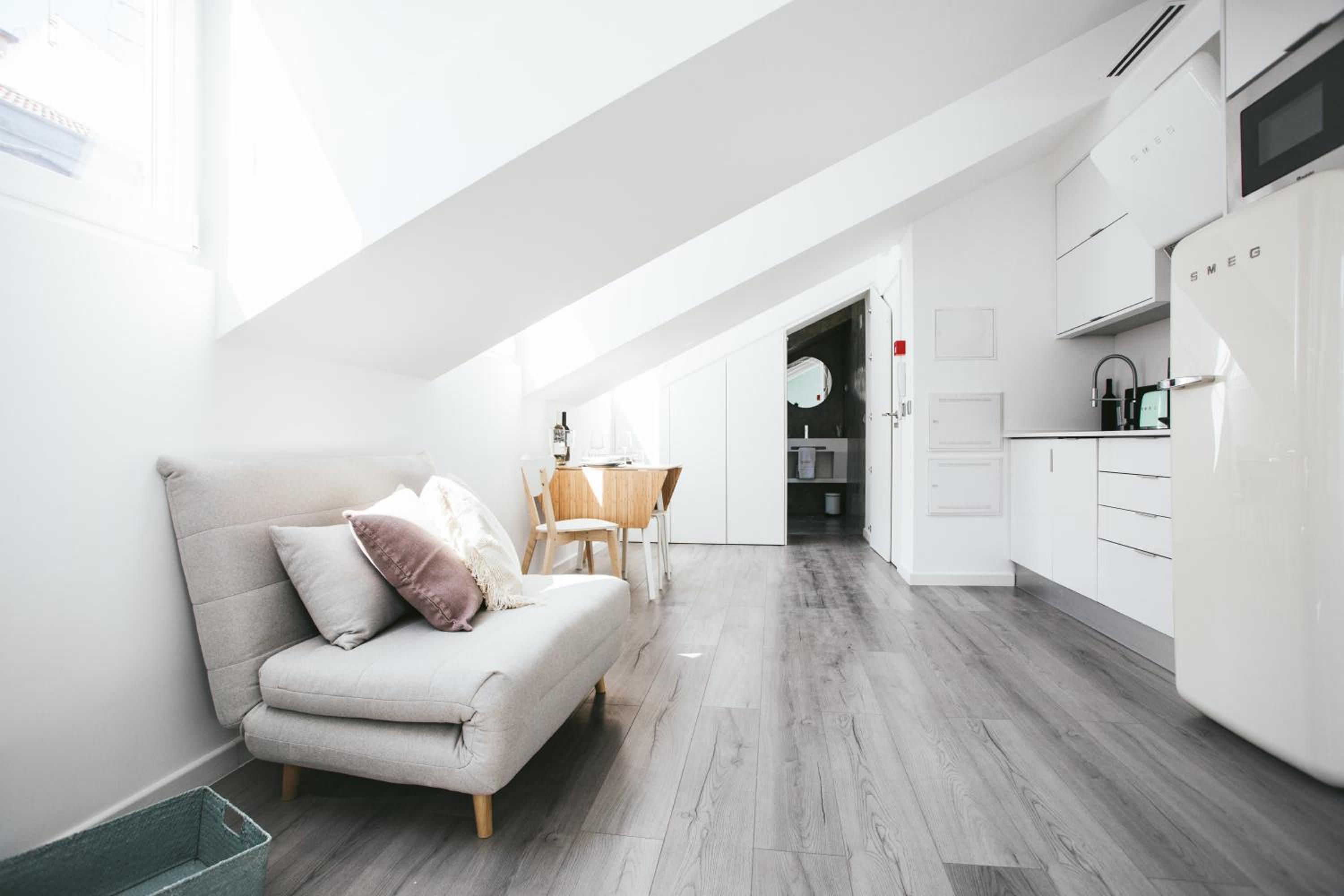 Loft - Photo 6