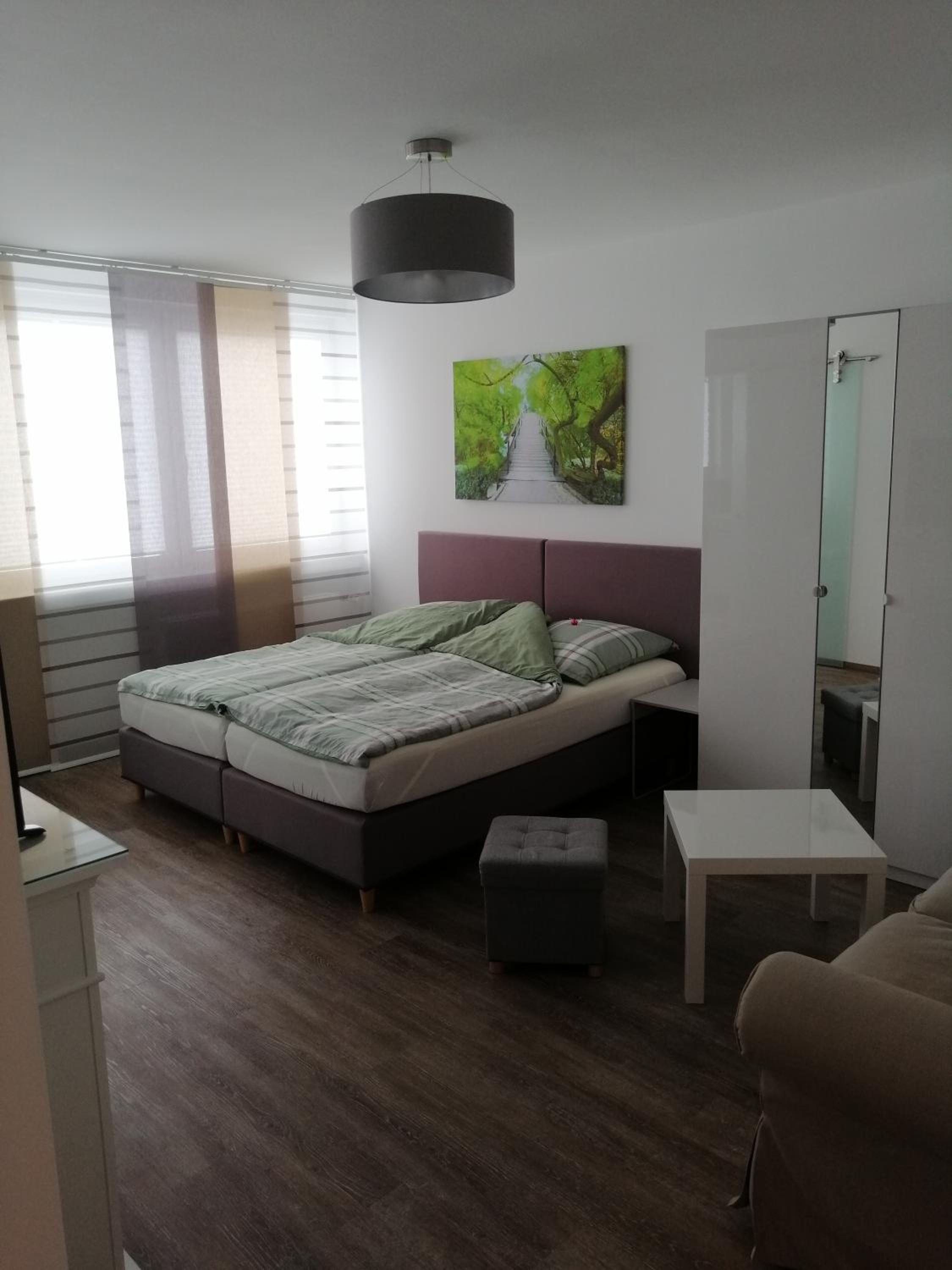 Apartment photo 2