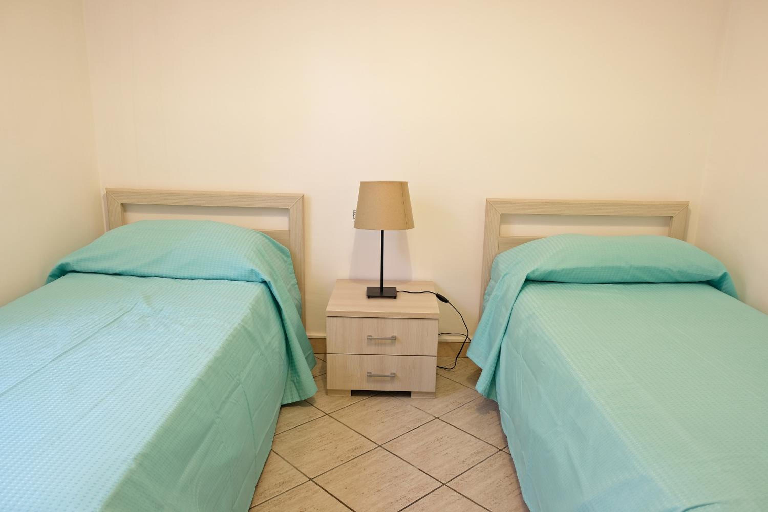 Four-Bedroom Apartment - Photo 11