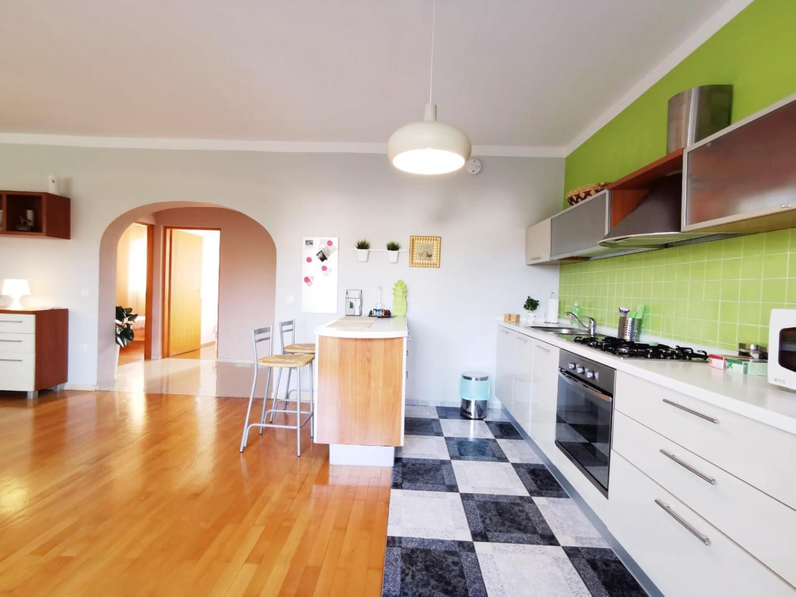 Apartment - Photo 18