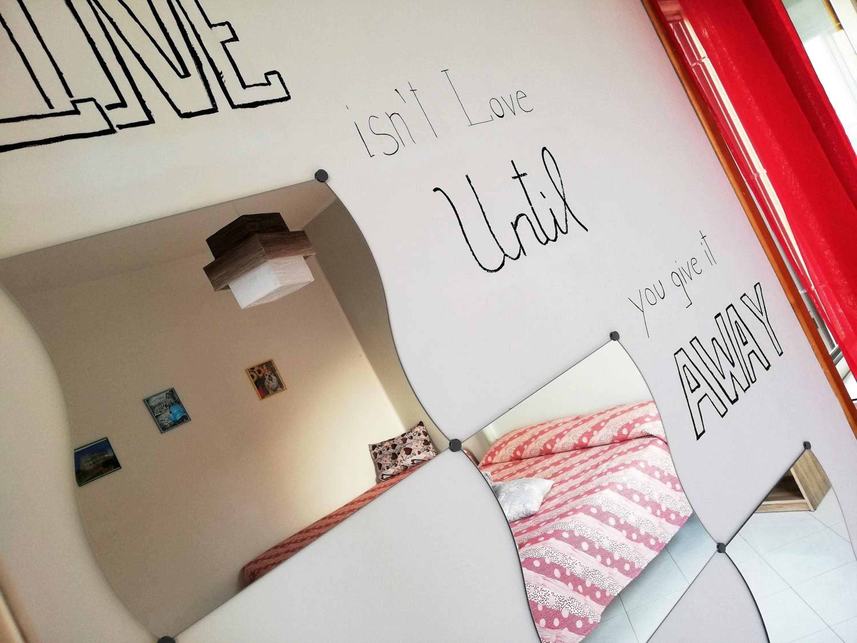 Deluxe Apartment with City View - Photo 34