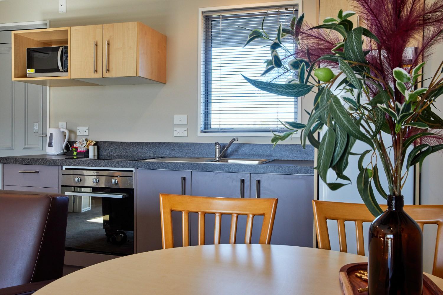 Two-Bedroom Suite - Photo 3