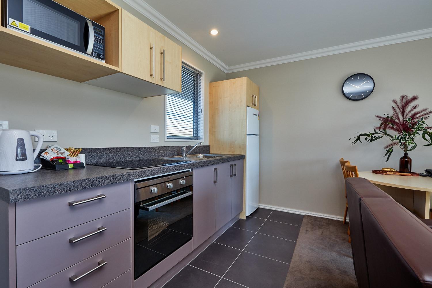 Two-Bedroom Suite - Photo 2
