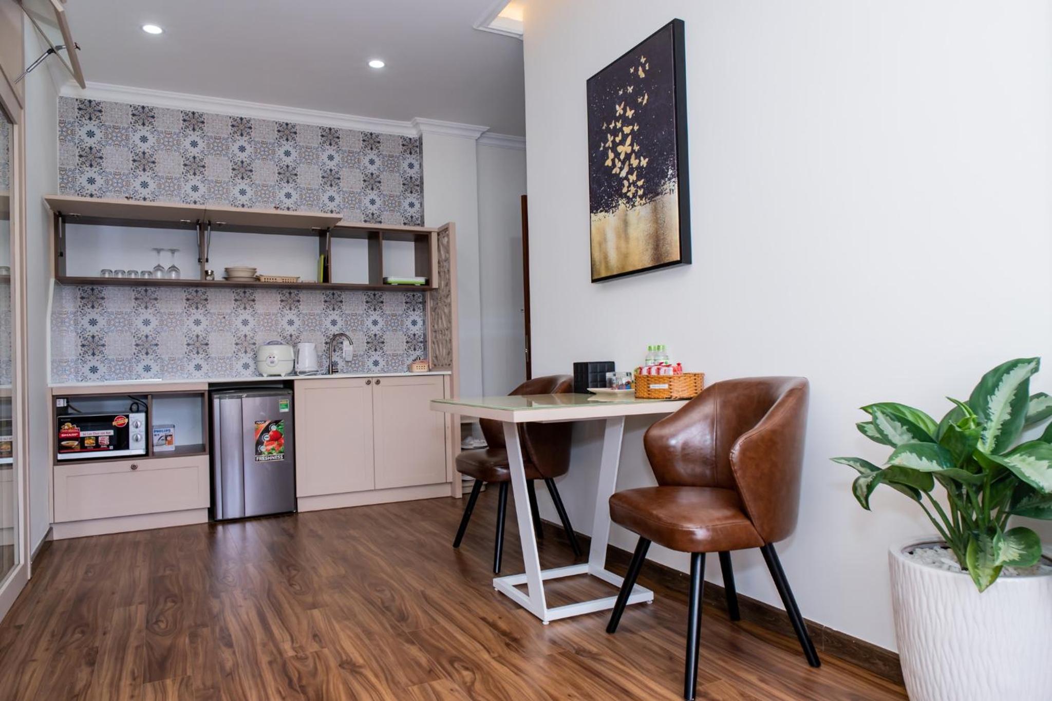 Family Studio - Photo 12