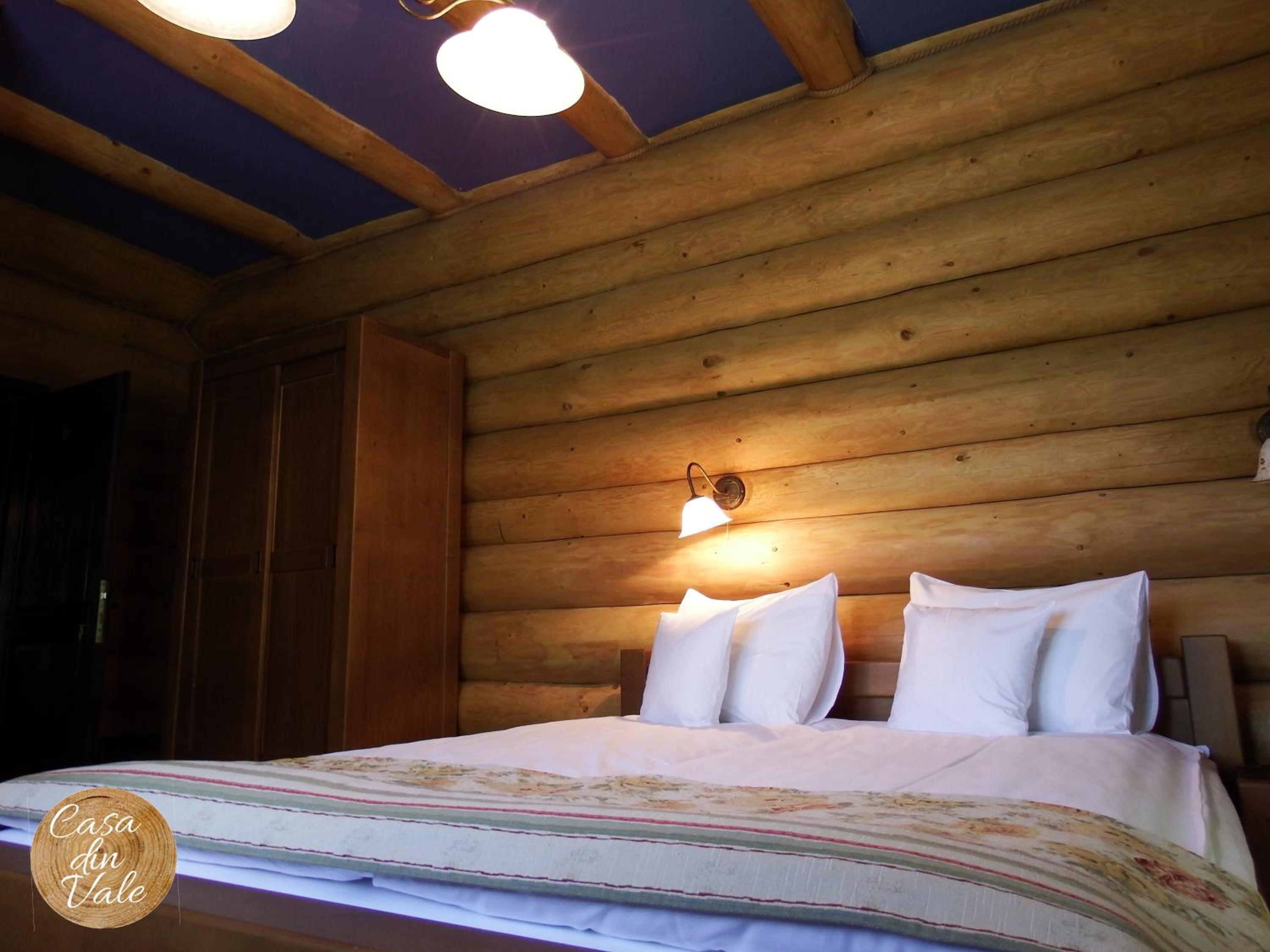 Double Room - Photo 10