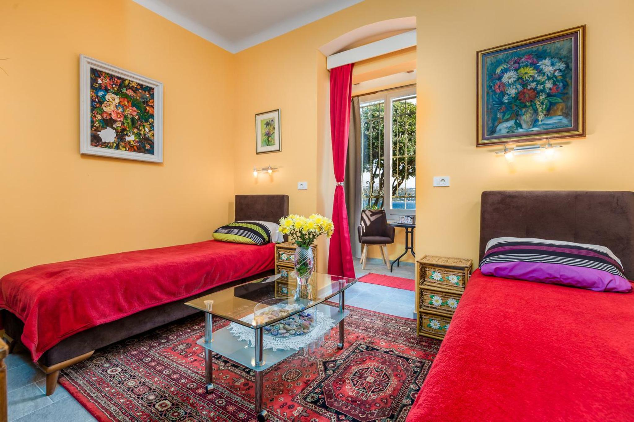 Studio Apartment with Sea View