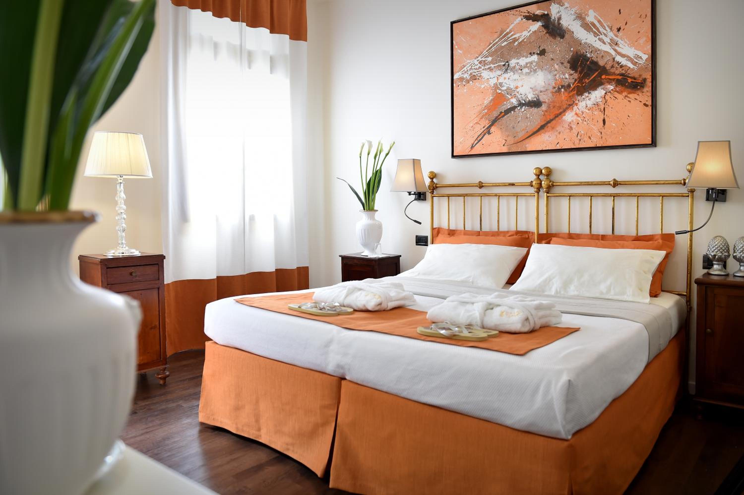 Superior Double Room - Photo 8