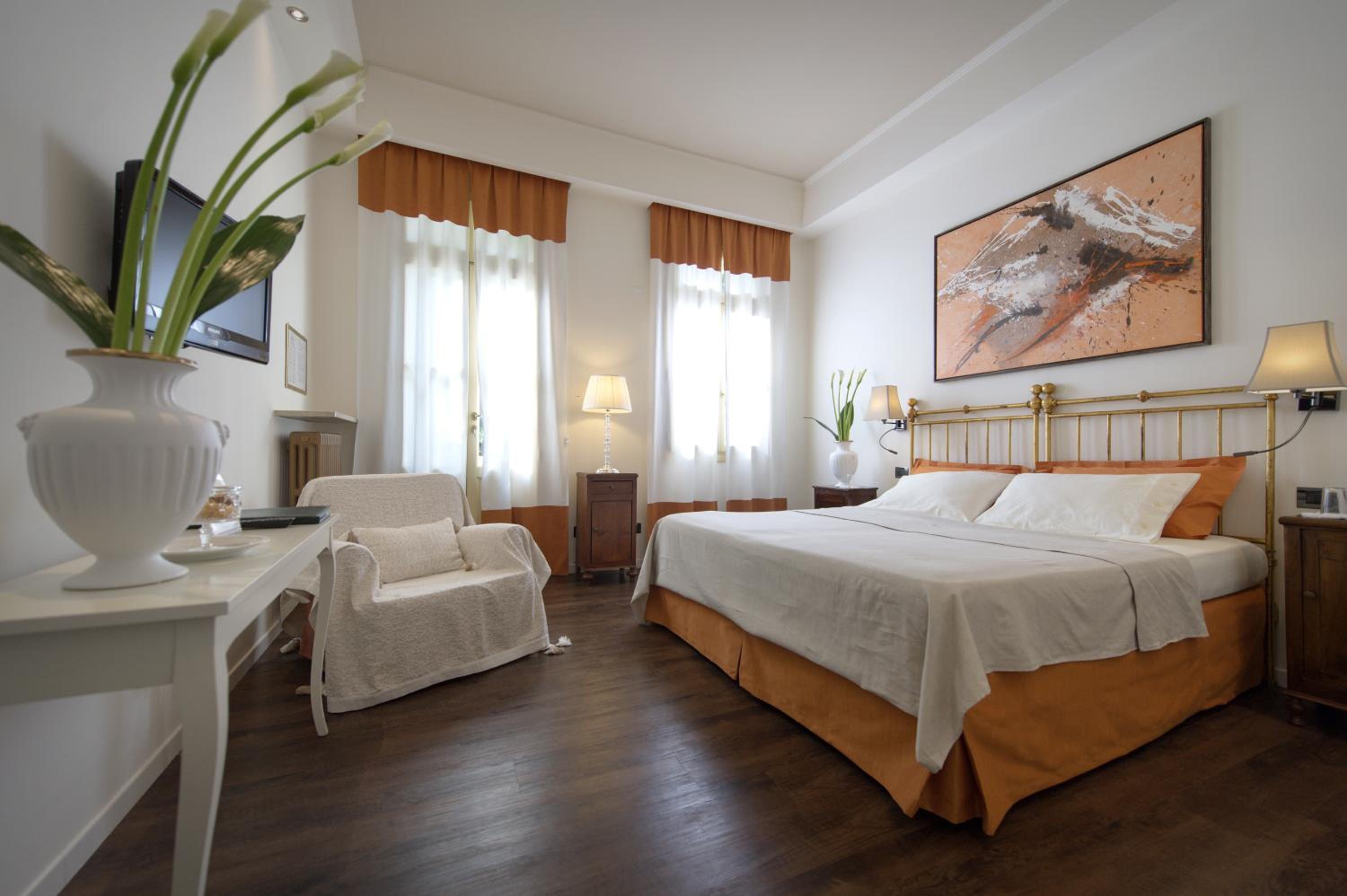 Superior Double Room - Photo 10
