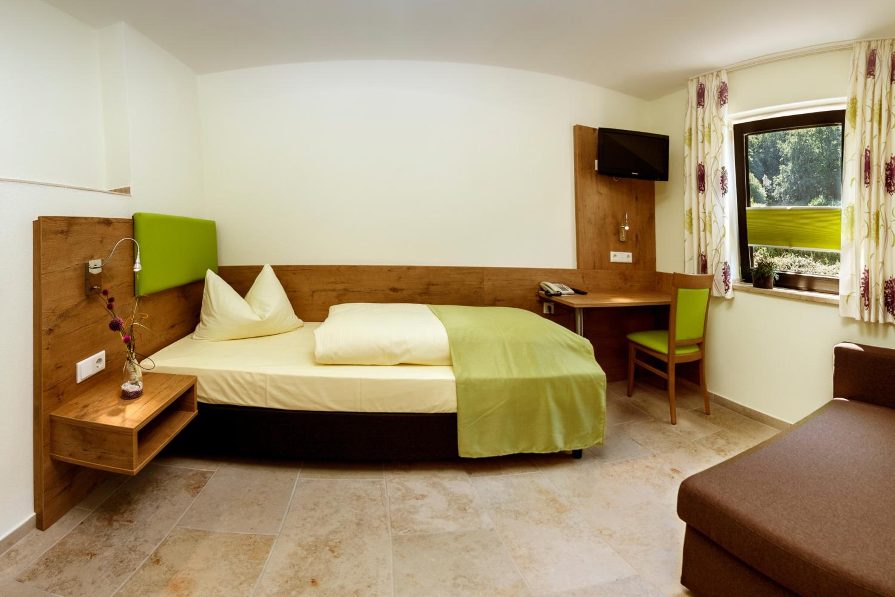 Comfort Single Room