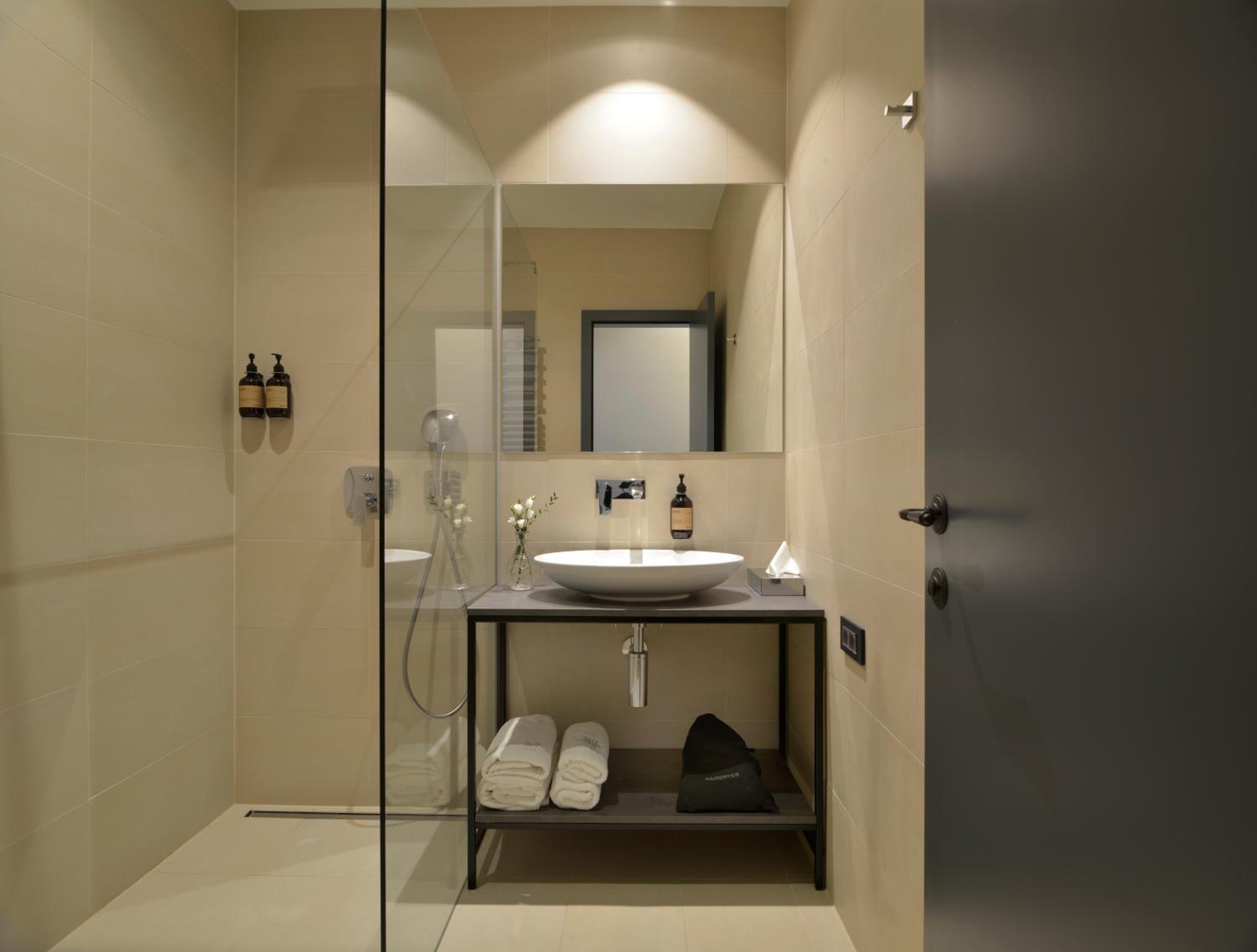 Superior Double Room - Photo 6