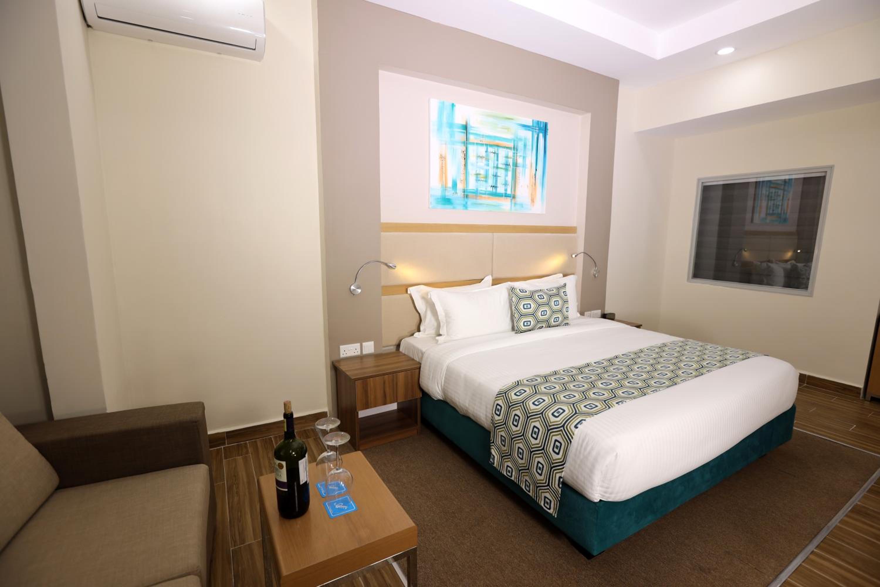 Superior Twin Room - Photo 24