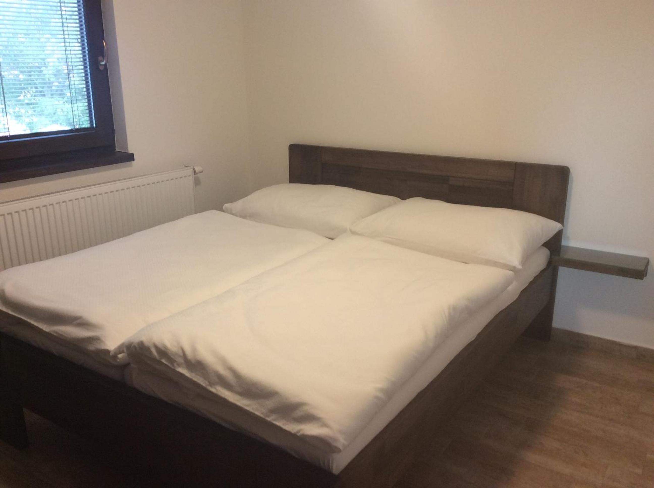 Standard Double Room with Shared Bathroom photo 1