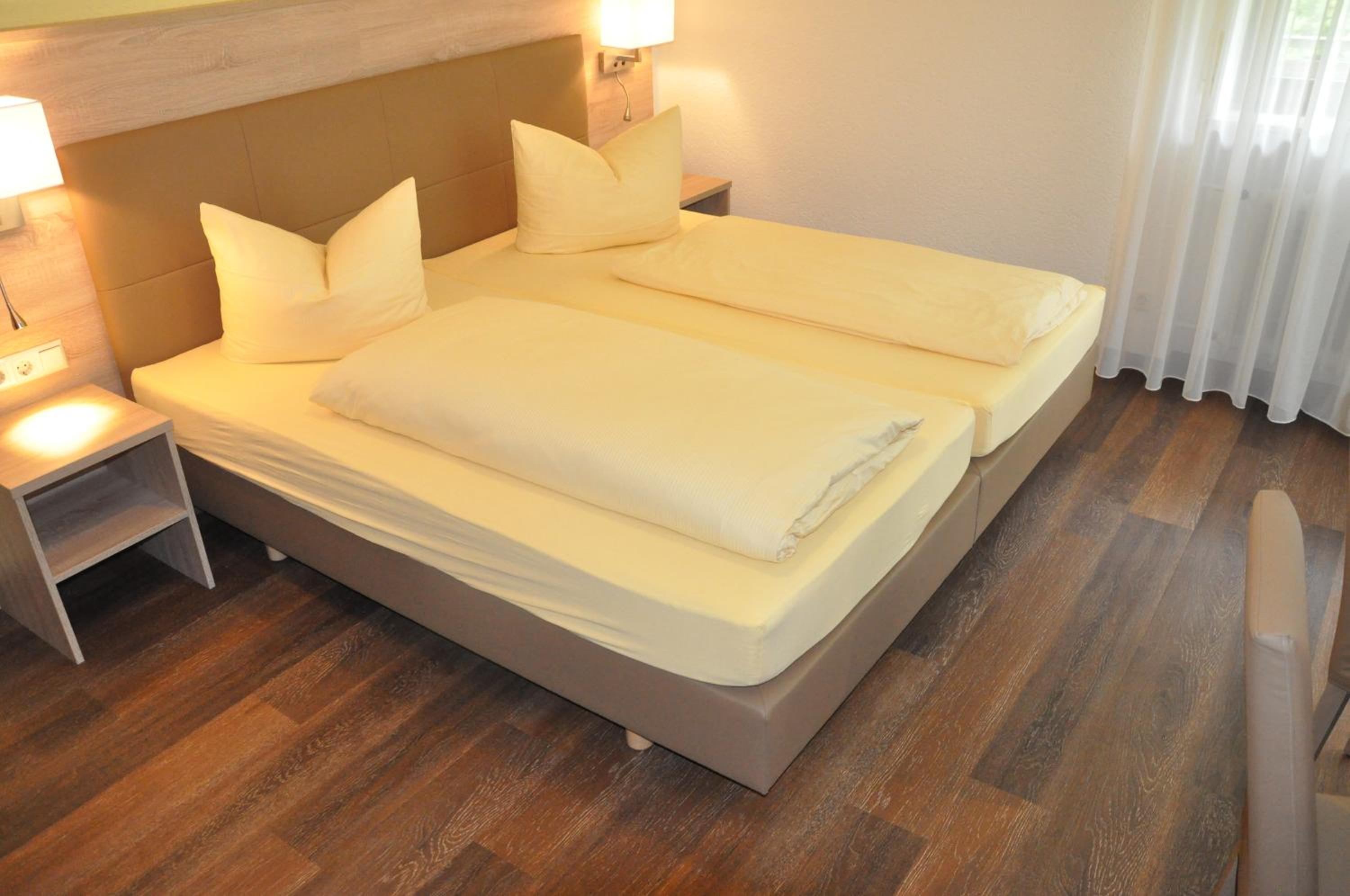Double Room - Photo 2