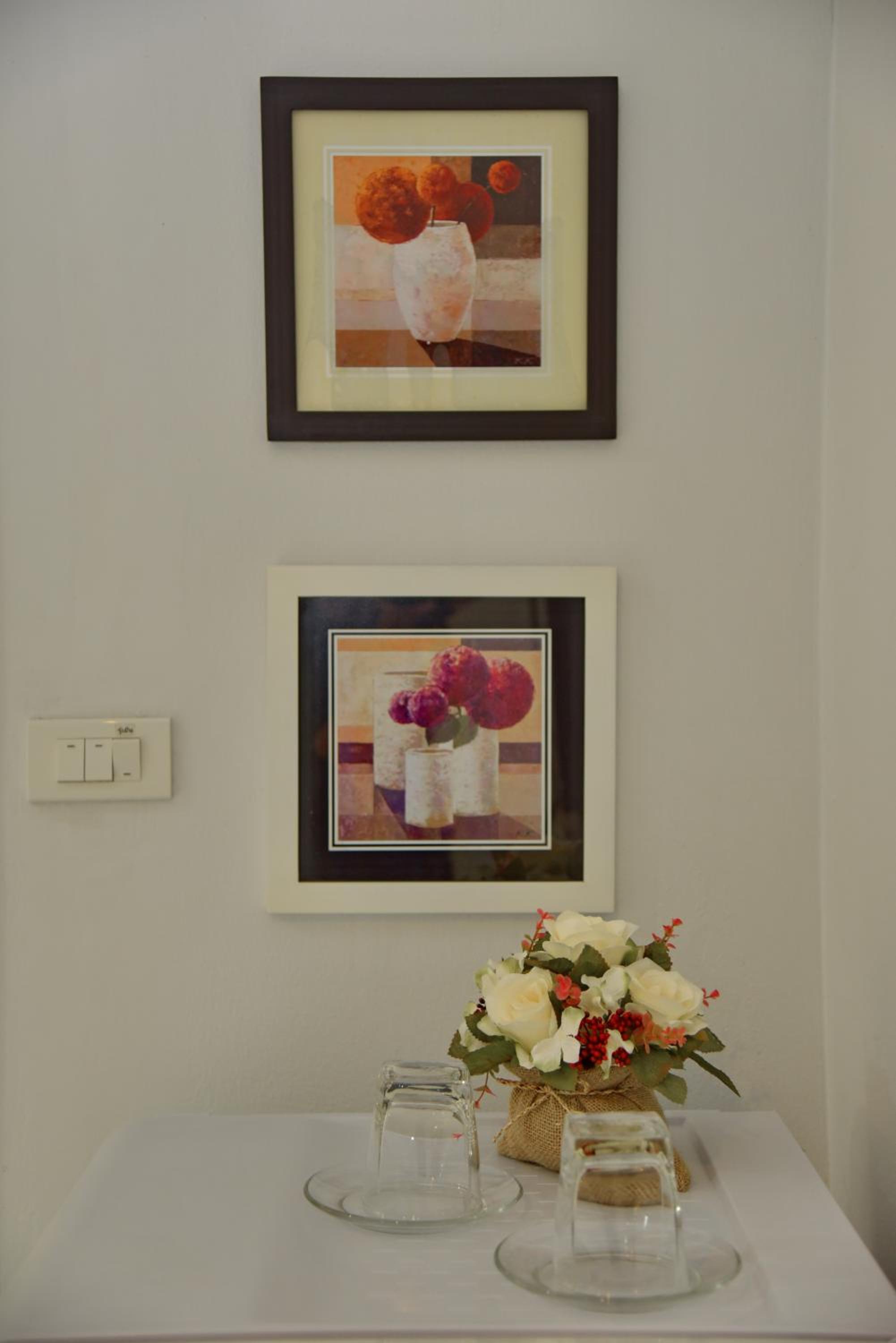 Twin Room with Private Bathroom photo 3