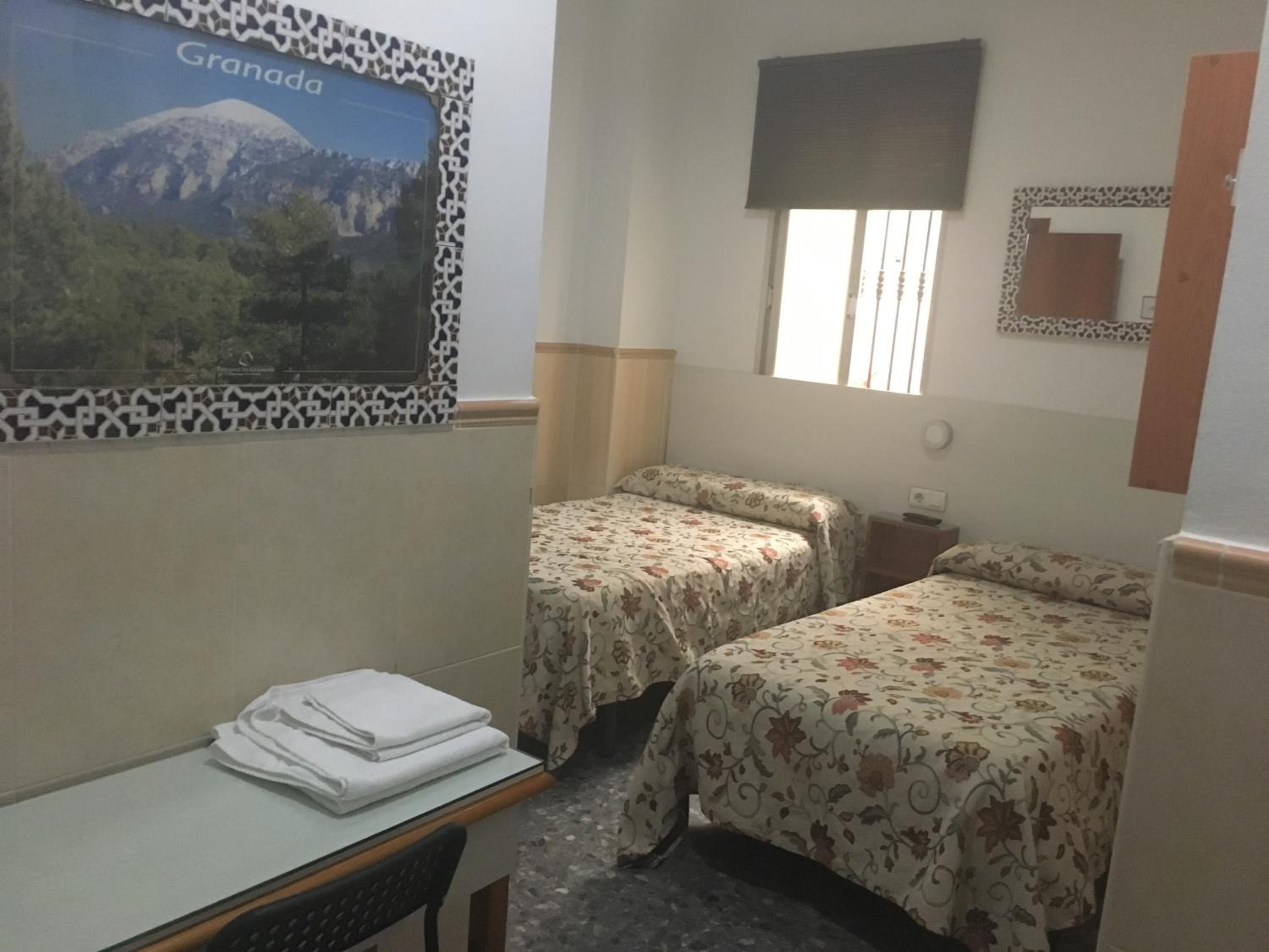 Habitación Doble o con Dos Camas con Baño Privado