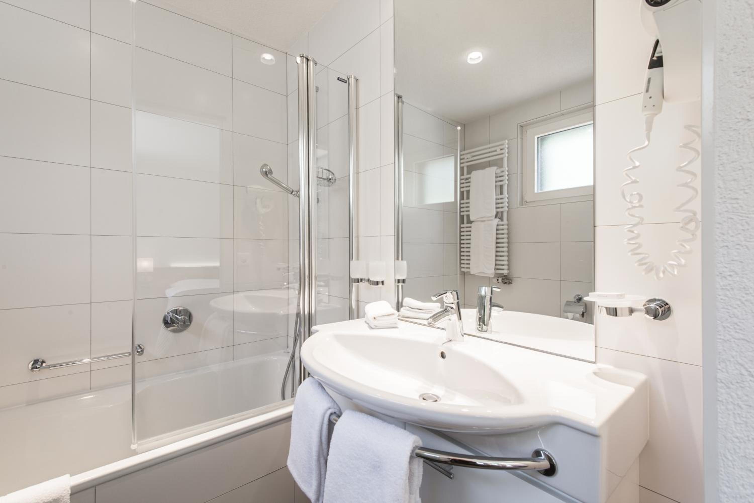 Basic Double Room - Photo 5