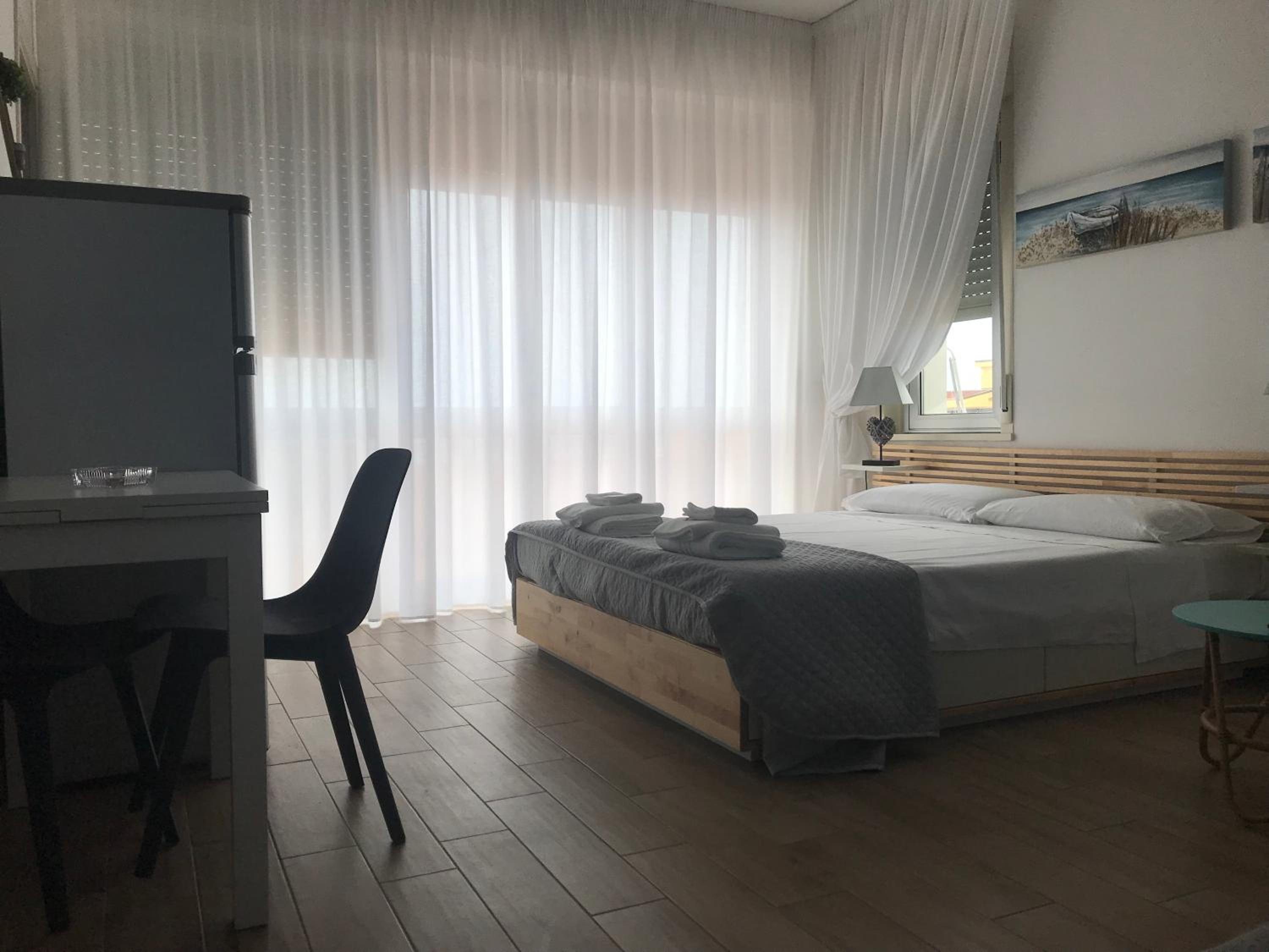 Studio Apartment with Sea View - Photo 20