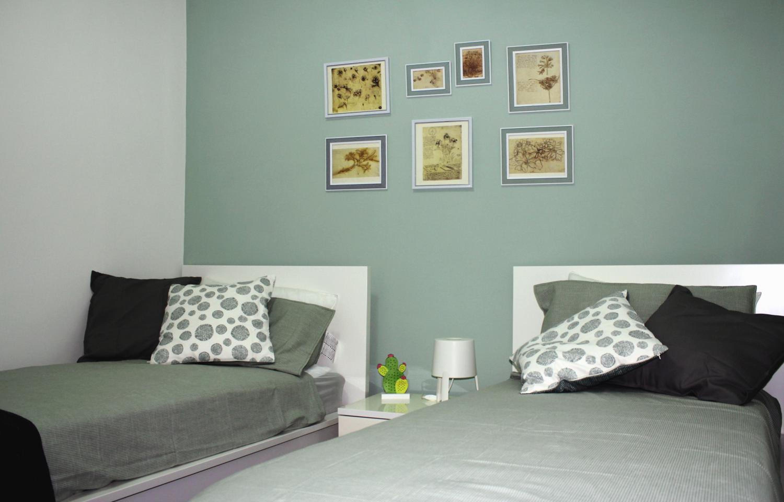 Two-Bedroom Apartment - Photo 20