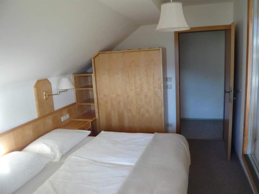 One-Bedroom Apartment with Balcony or Terrace photo 1