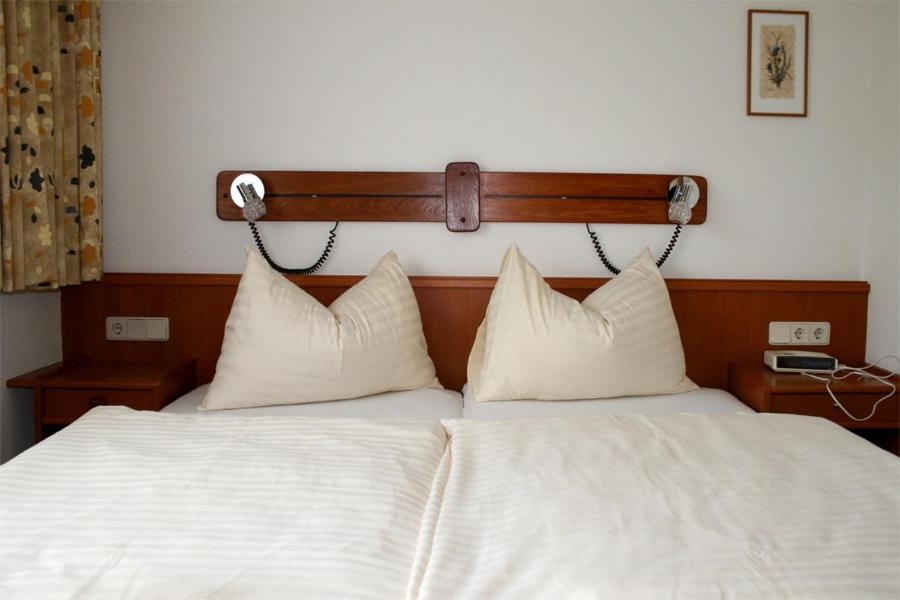 Two-Bedroom Apartment with Balcony or Terrace photo 3