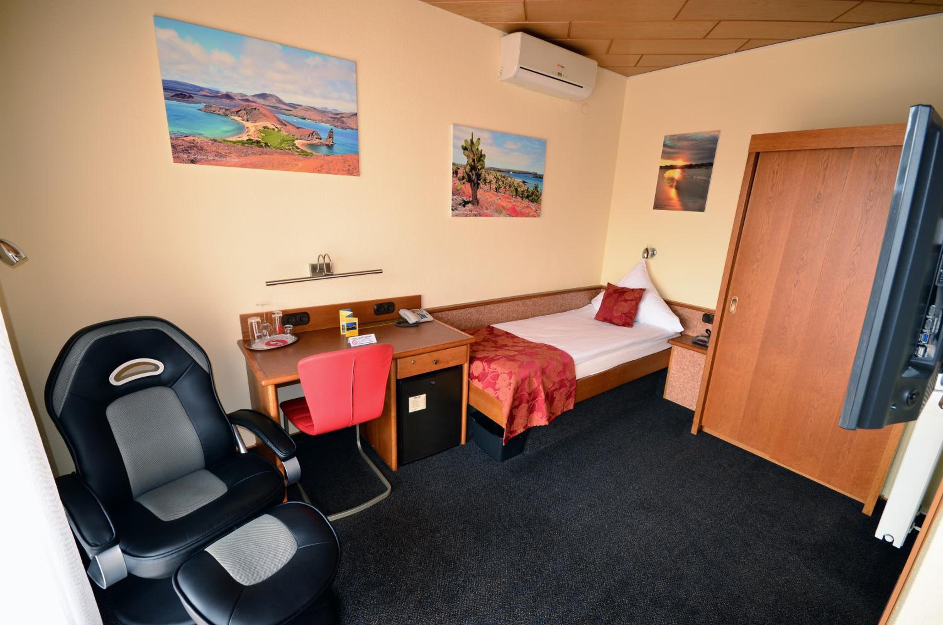 Single Room with Balcony