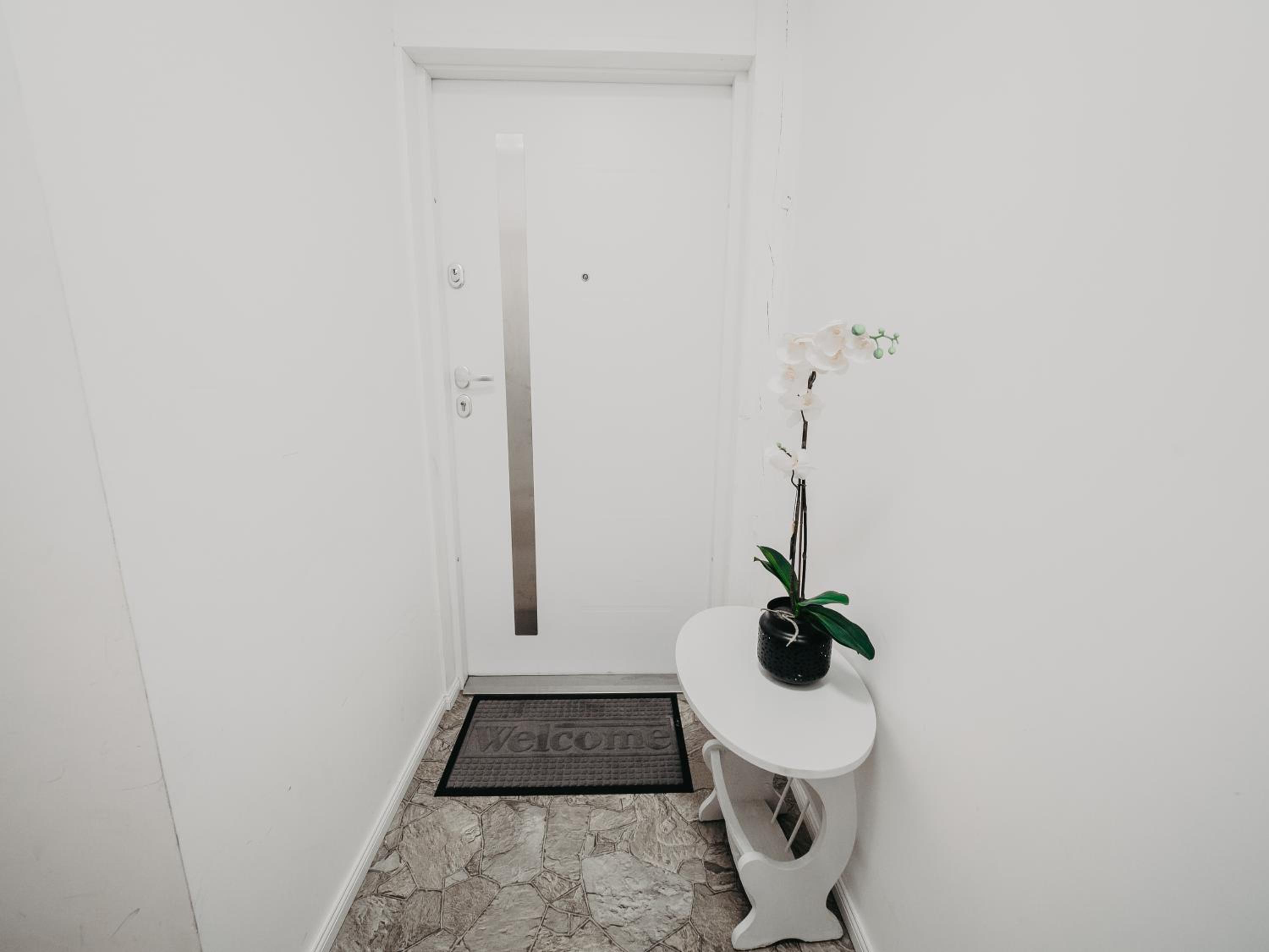 Apartment - Photo 22