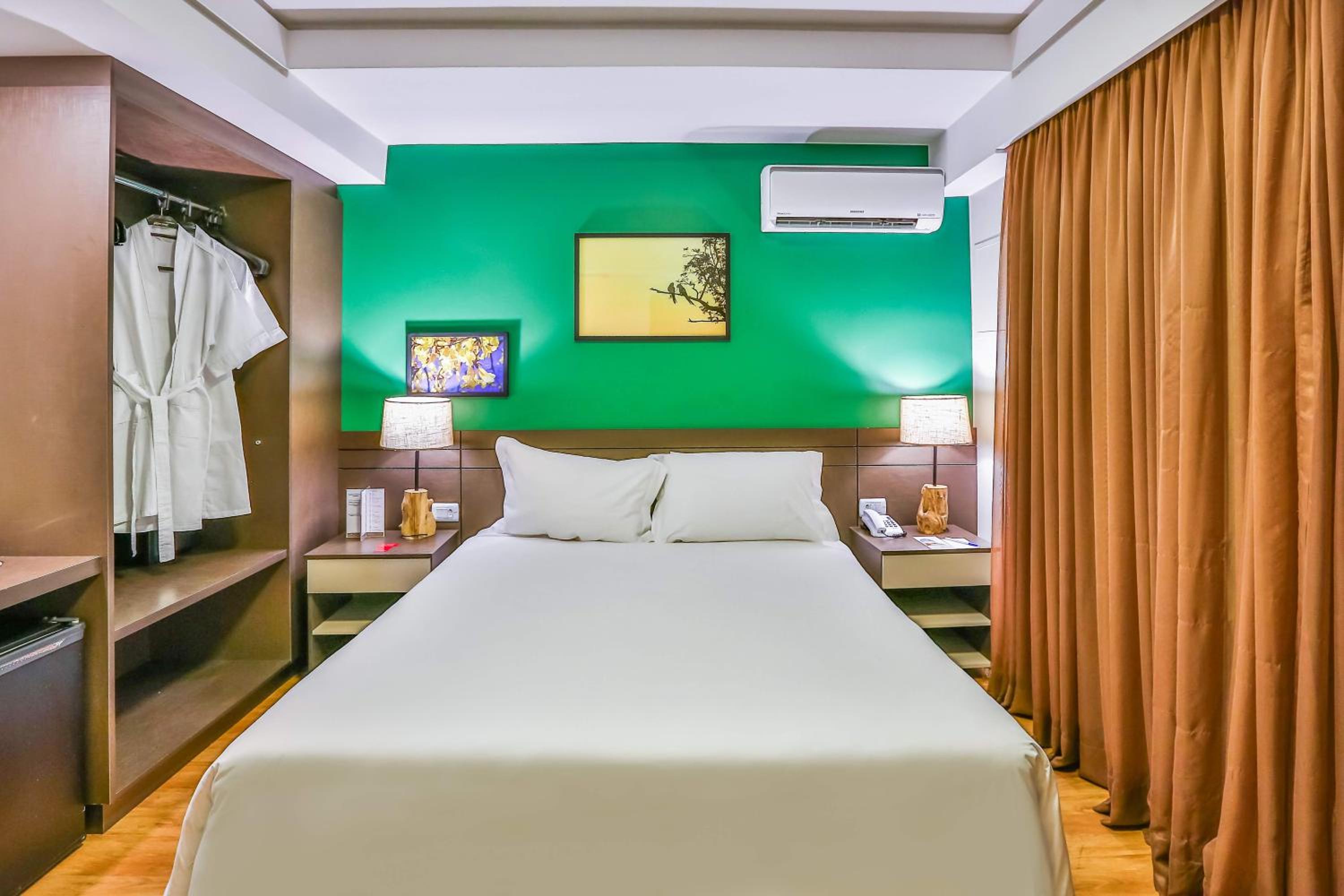 Golden Tulip Goiânia Address — Standard Cama Casal