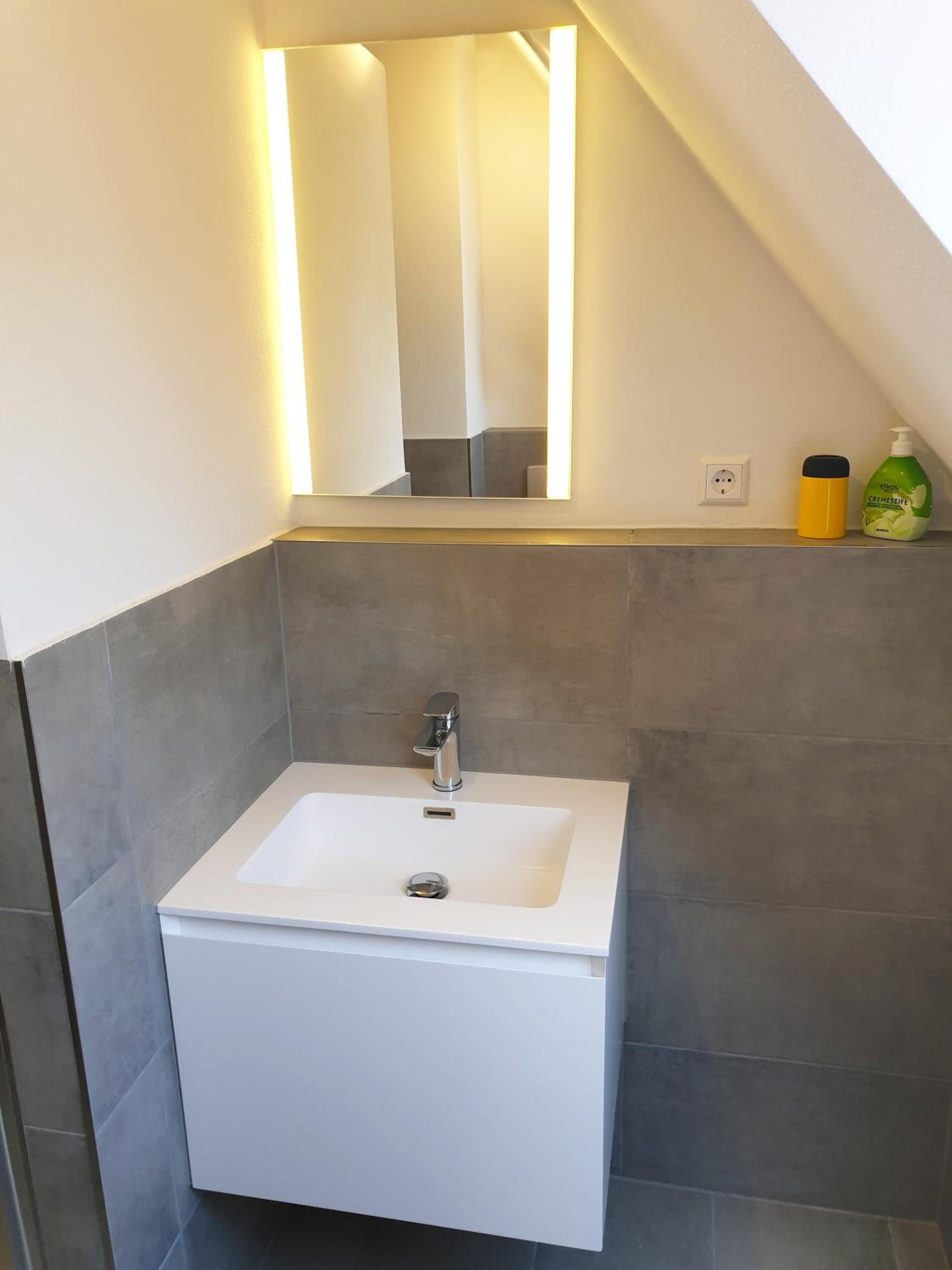 Studio Apartment - Photo 6