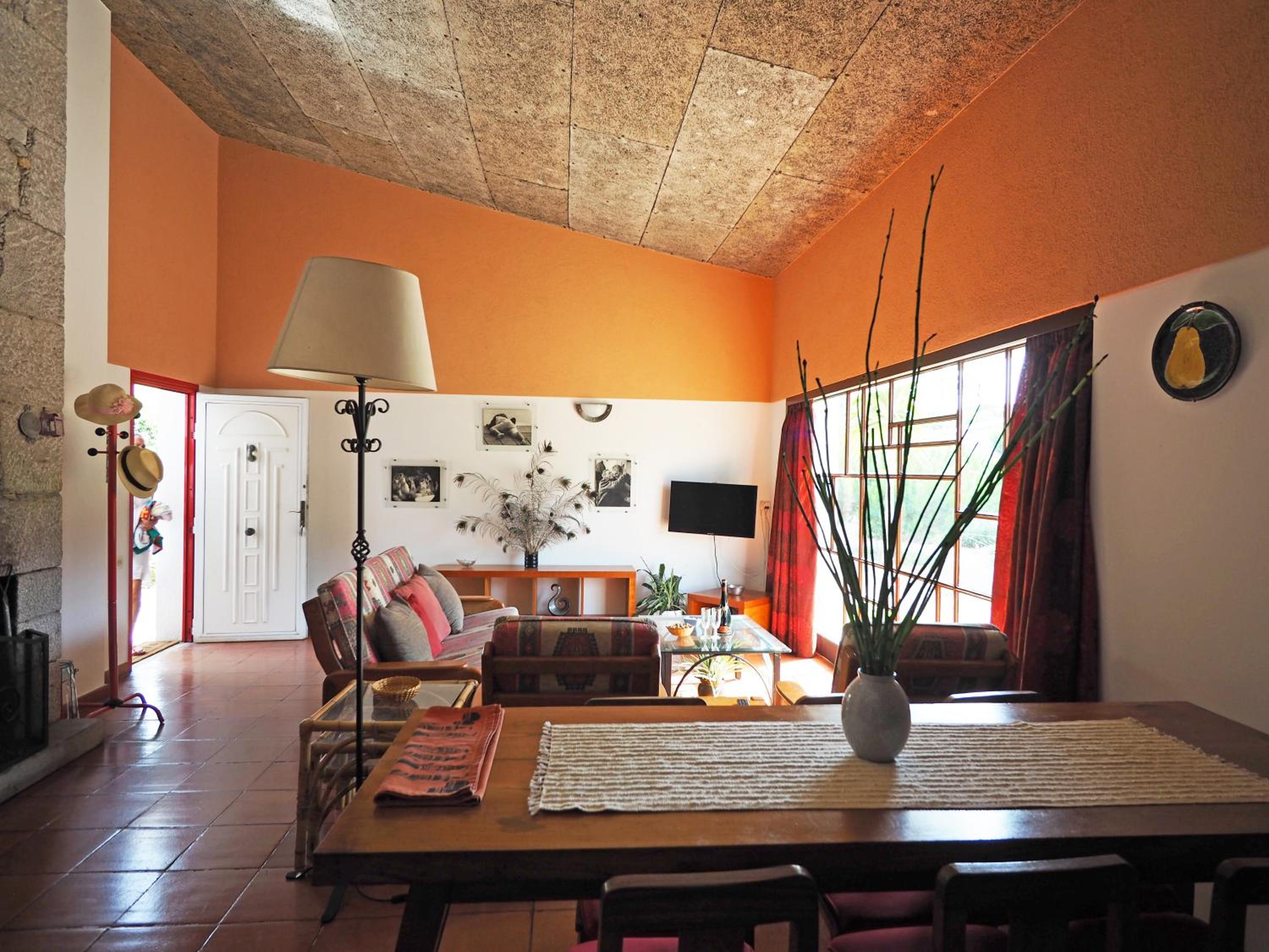Four-Bedroom House photo 3