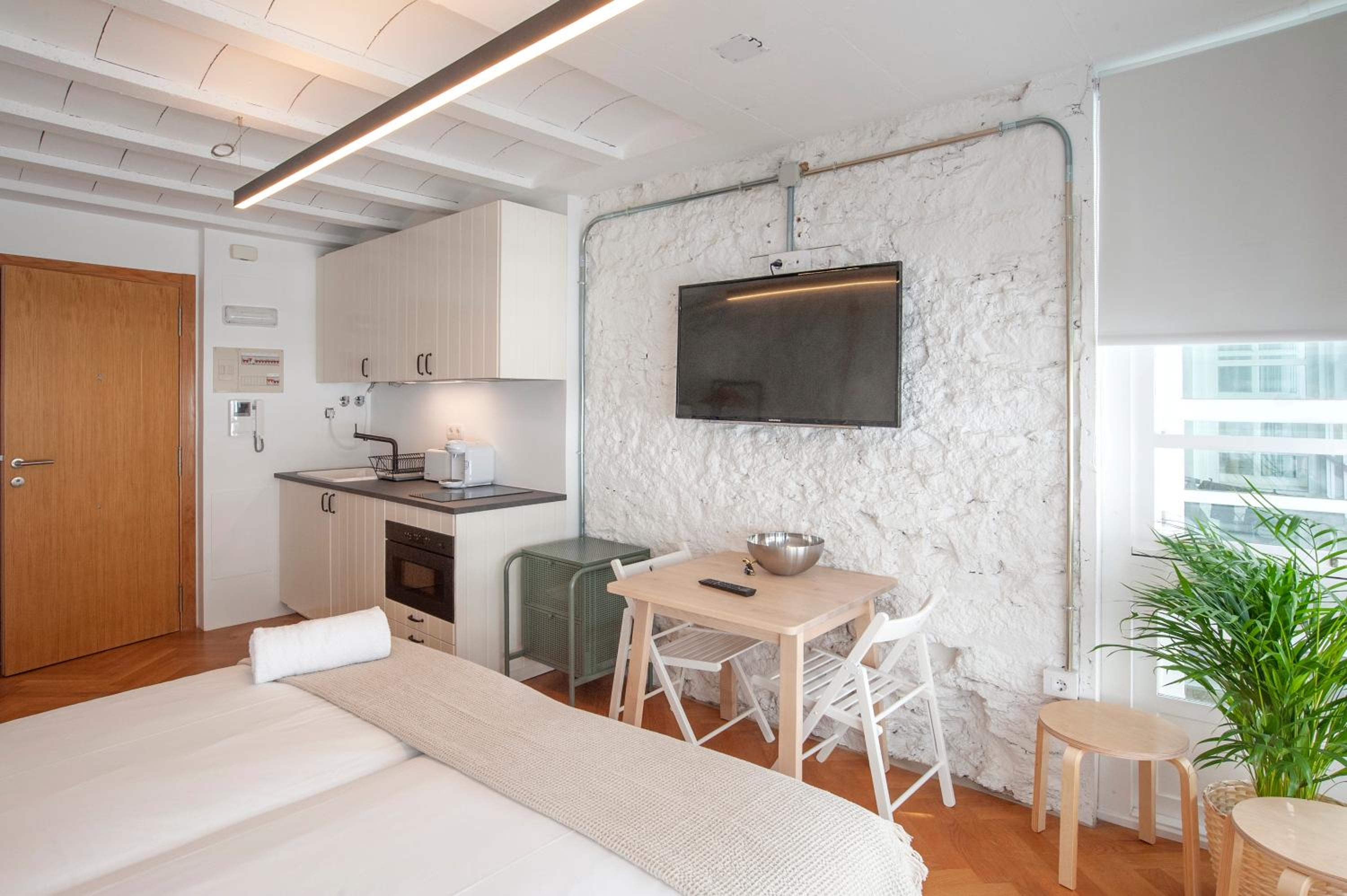 Standard Apartment - Photo 13