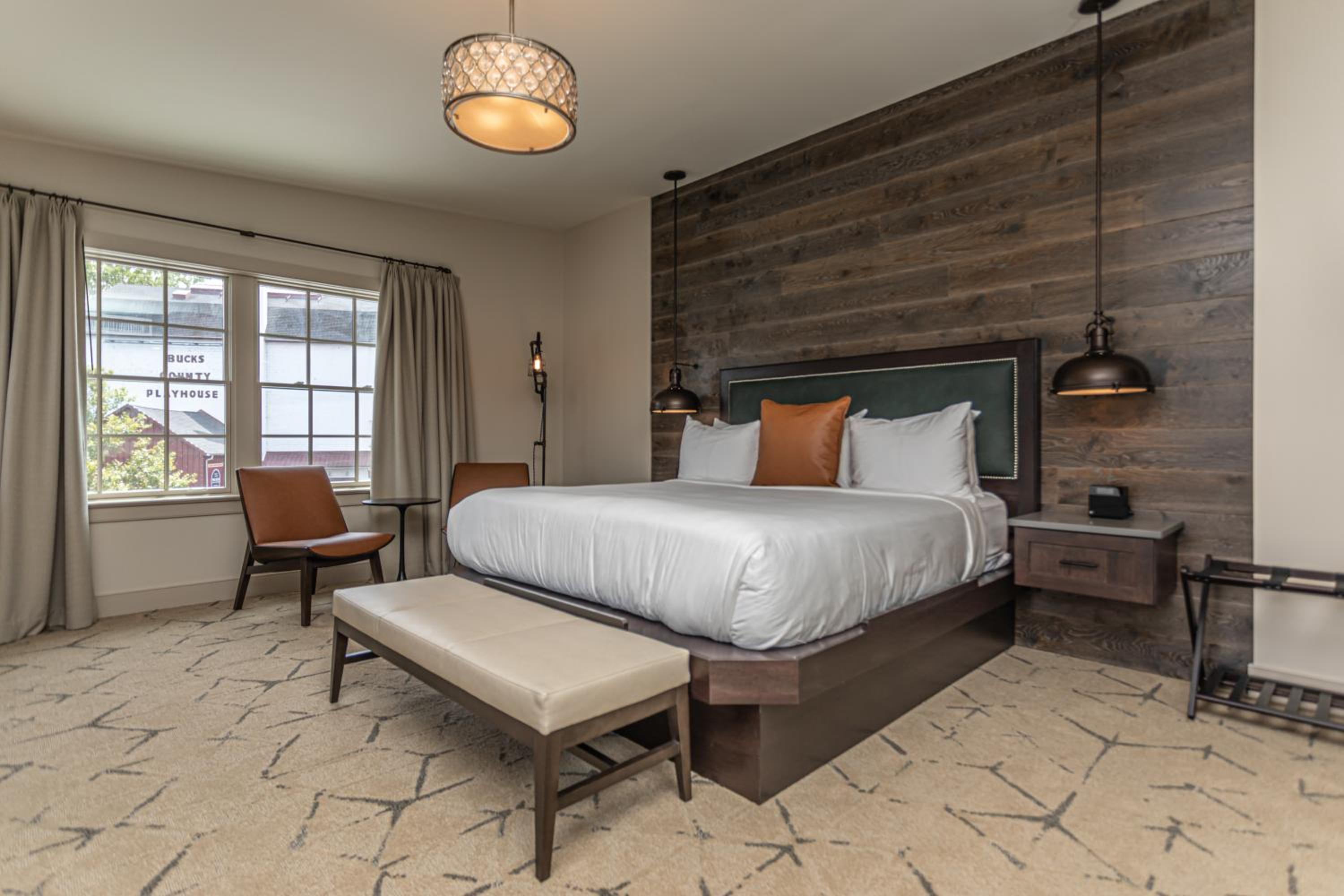 Executive Suite photo 2