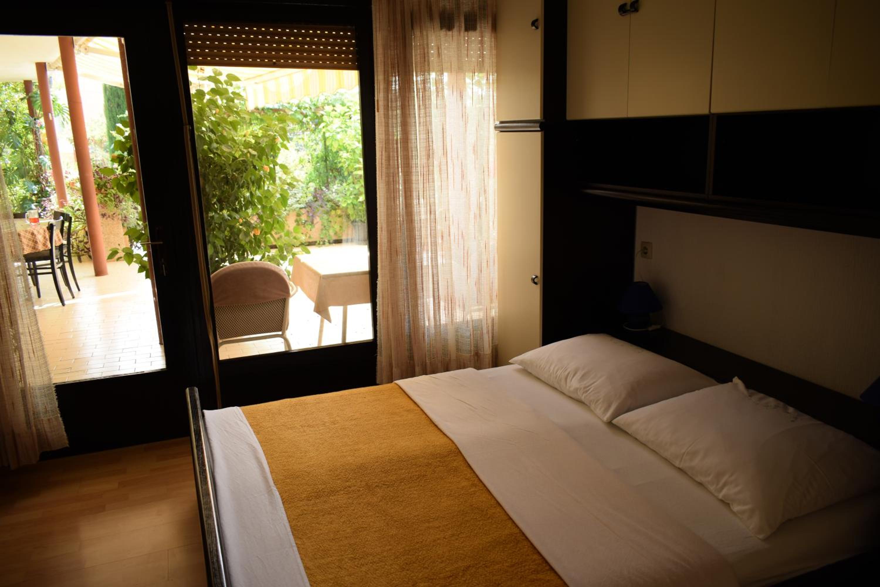 Double Room with Terrace - Photo 1
