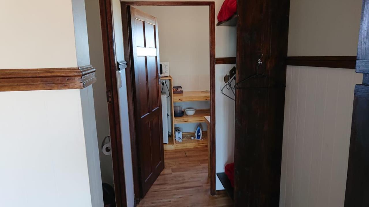 Two-Bedroom House - Photo 25