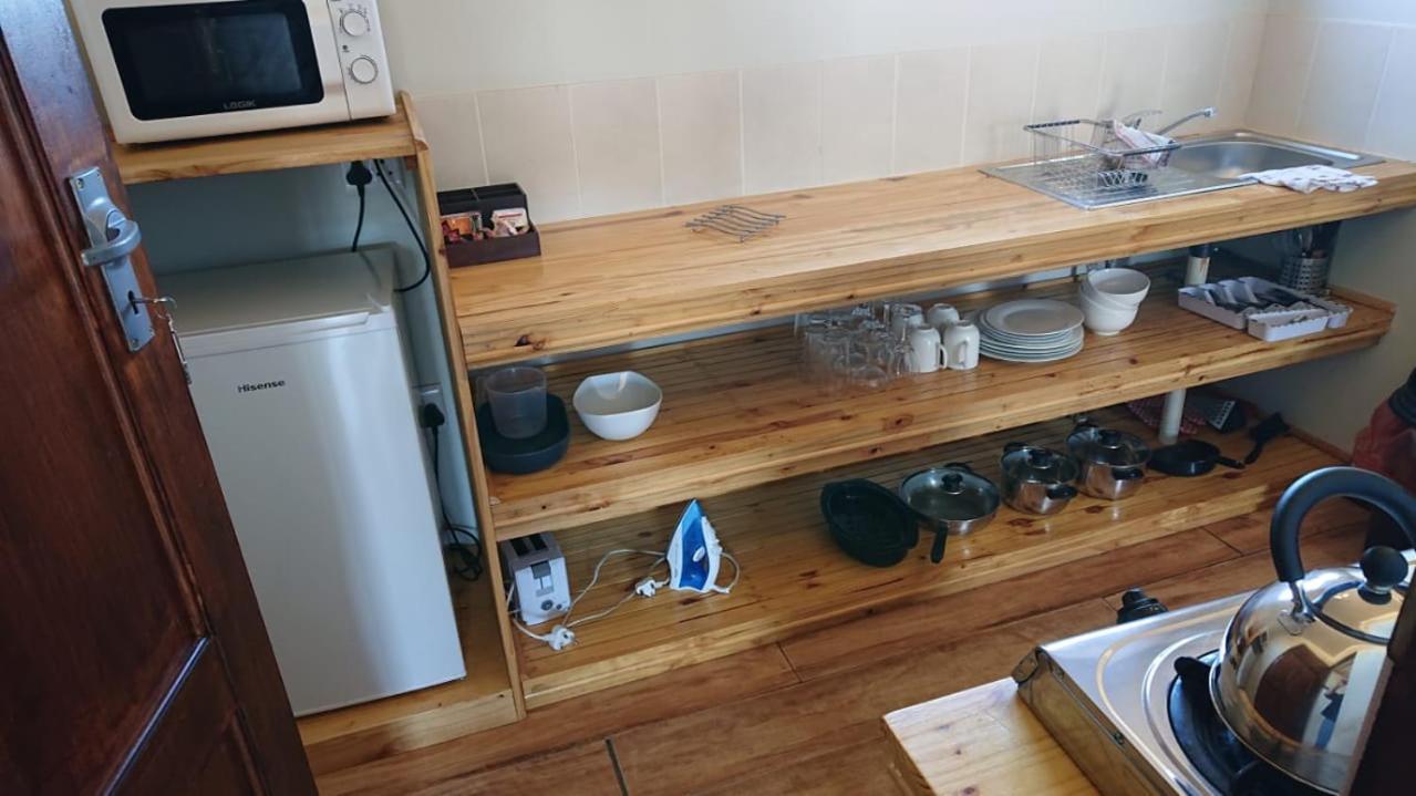 Two-Bedroom House - Photo 19