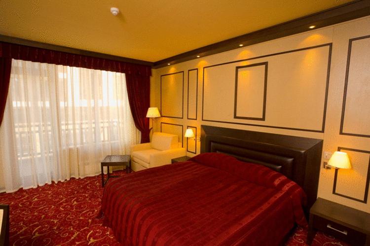 Superior Queen Room photo 2