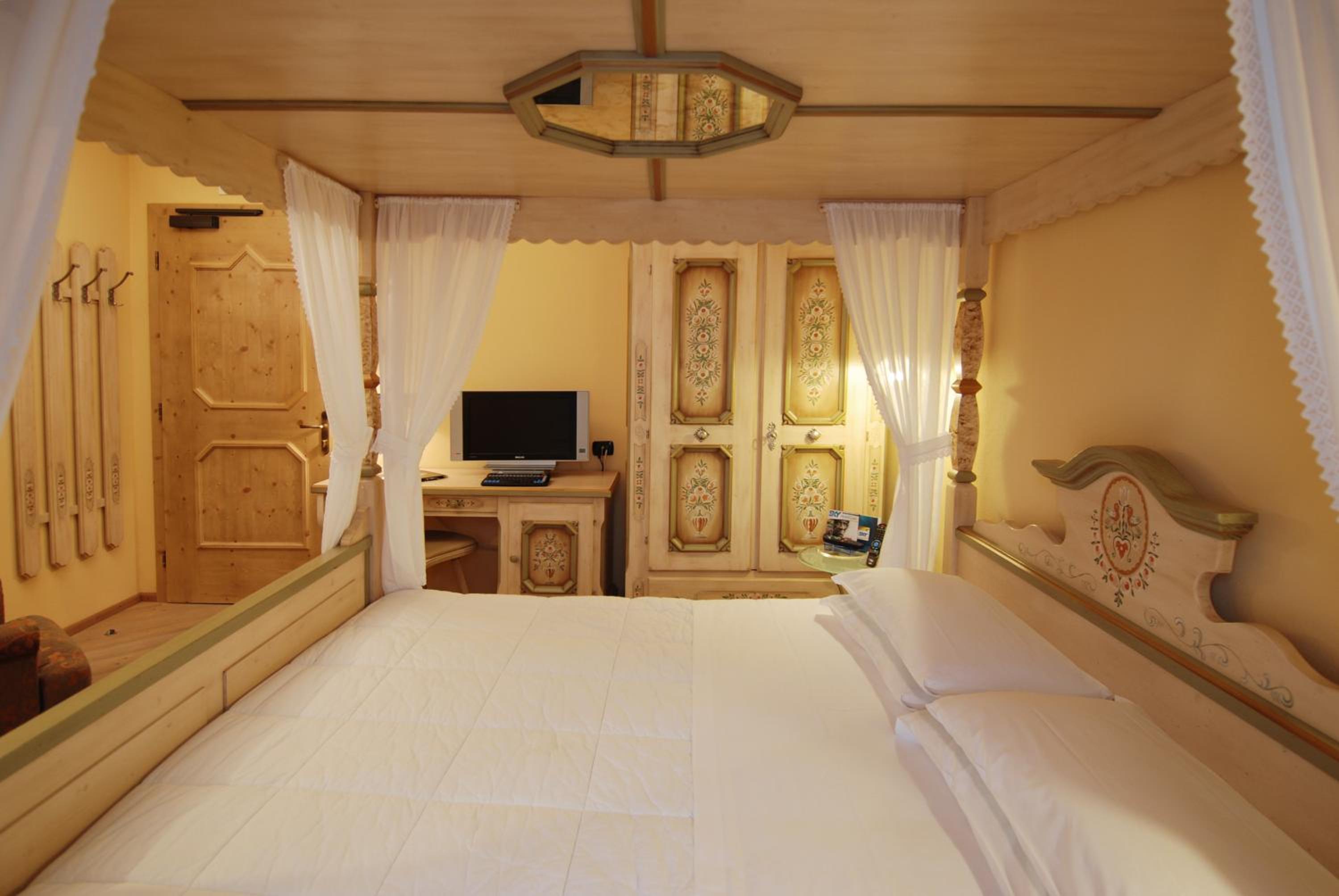 Executive Room photo 3