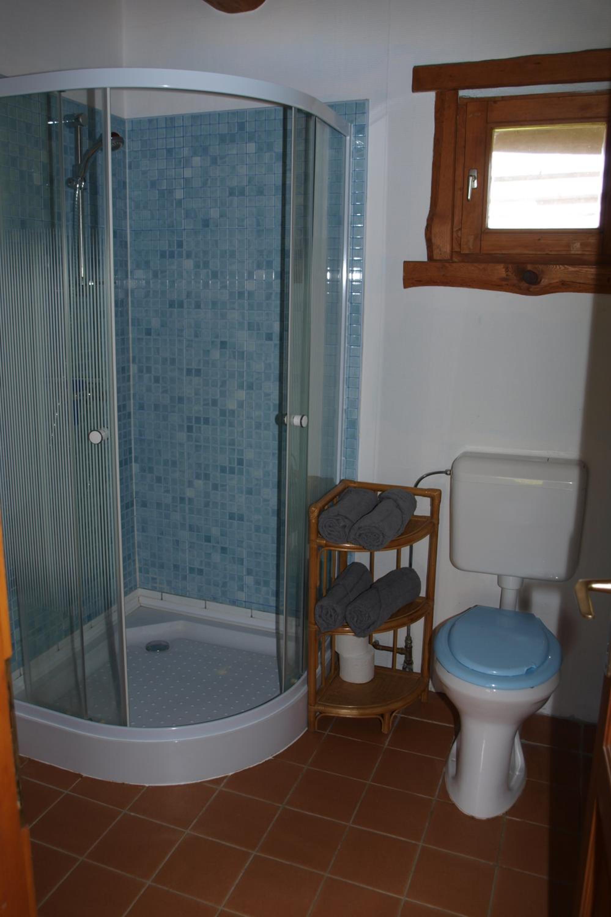 Two-Bedroom Apartment - Photo 32