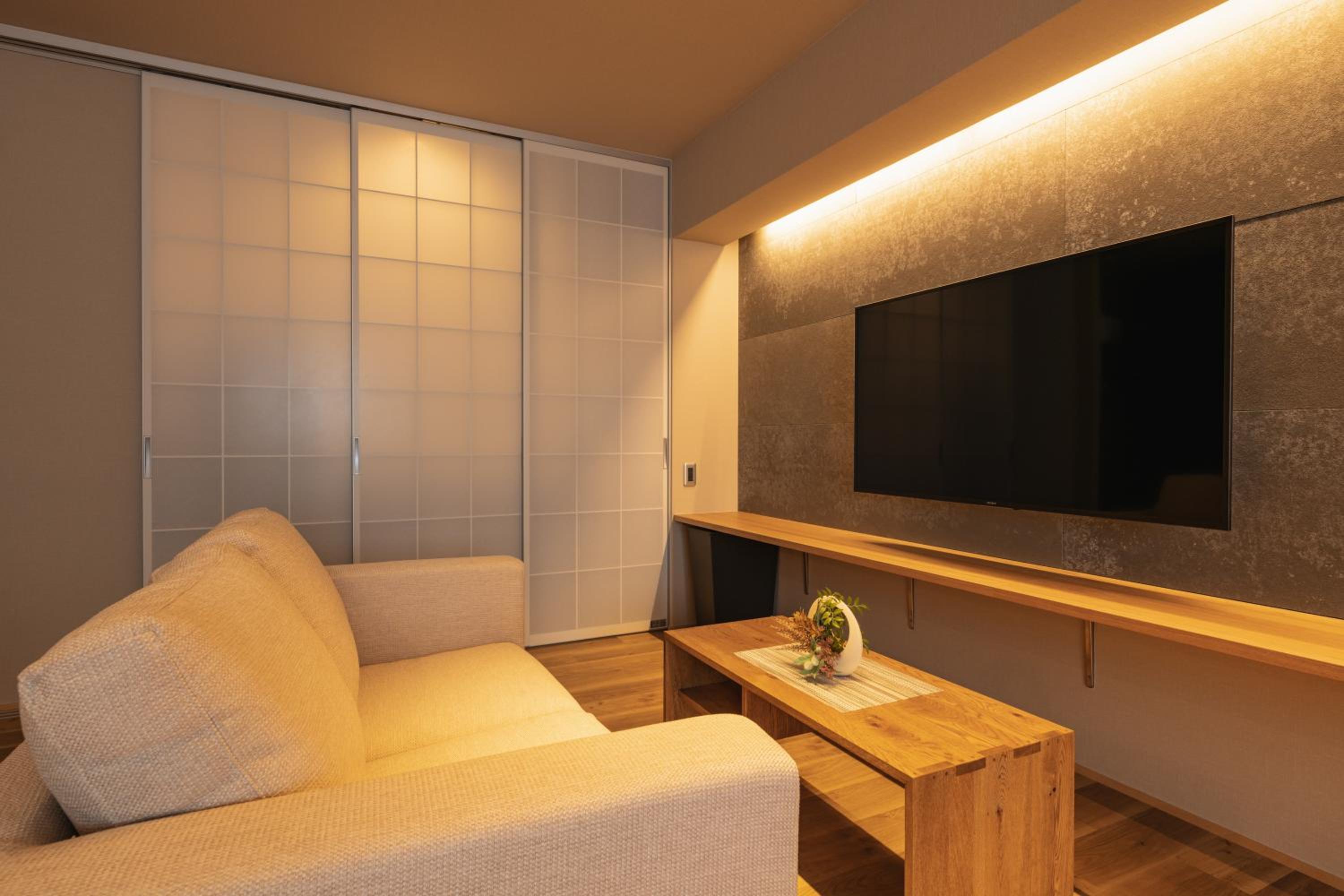 Standard Twin Room - Photo 7