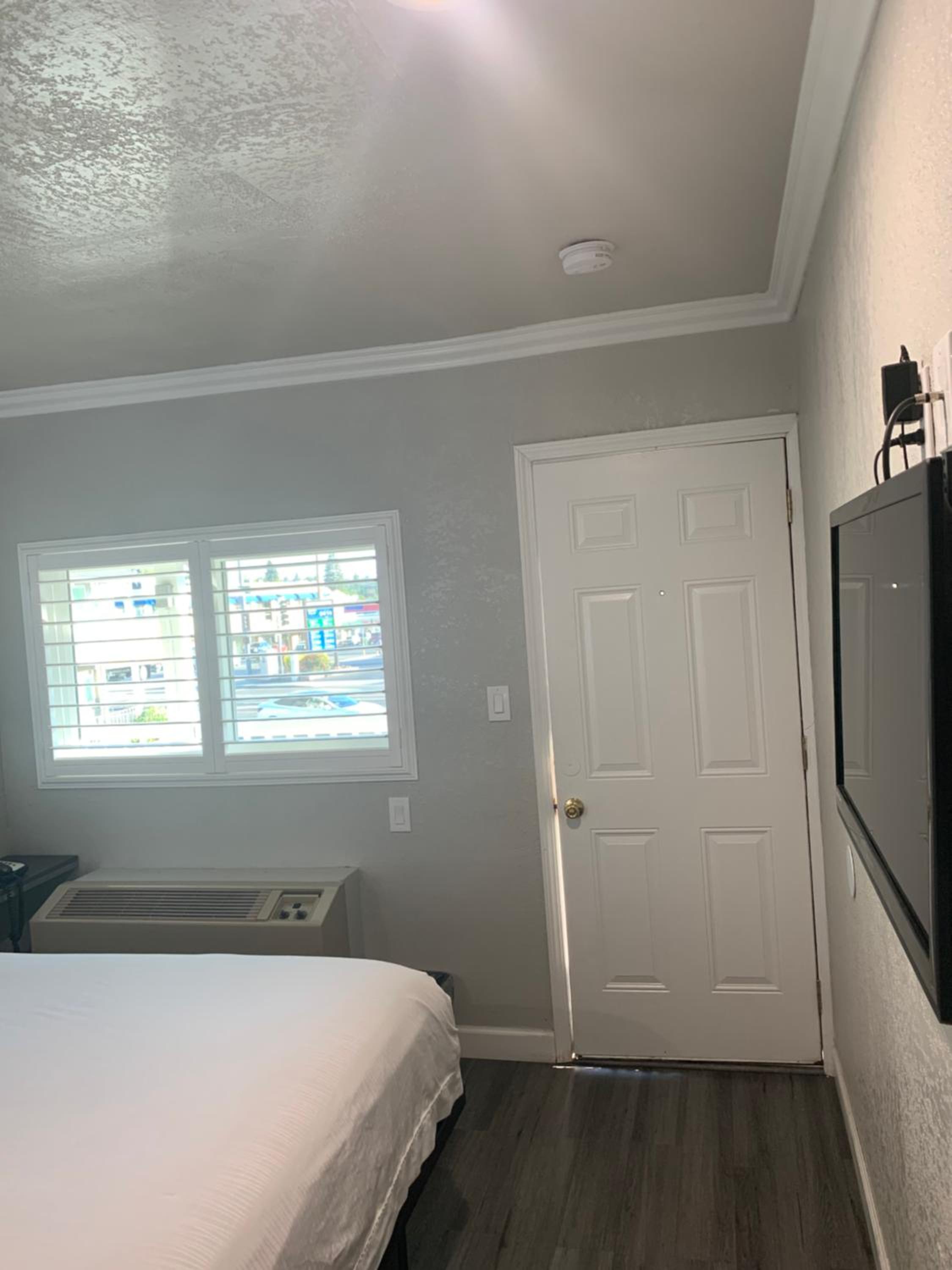 Budget Double Room photo 1