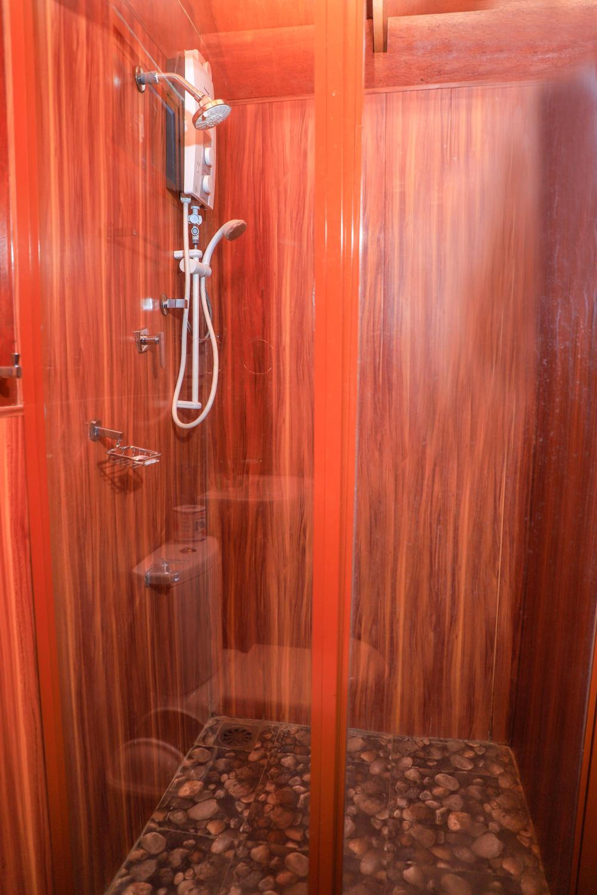 Small Deluxe Wheel Cabana with Sea View photo 3