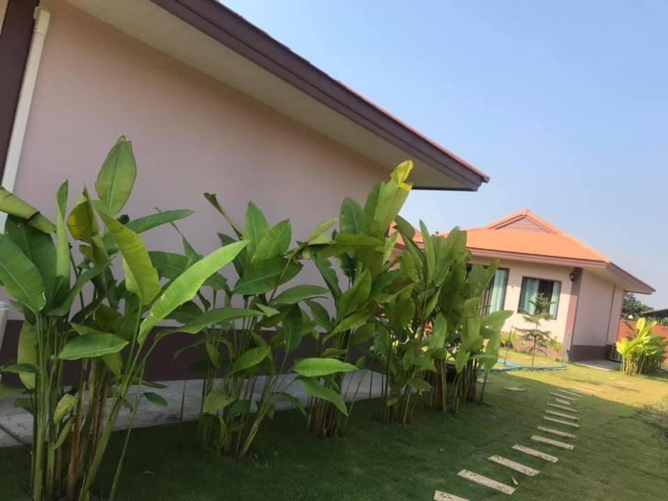 Deluxe Room (2 Adults + 1 Child) photo 3