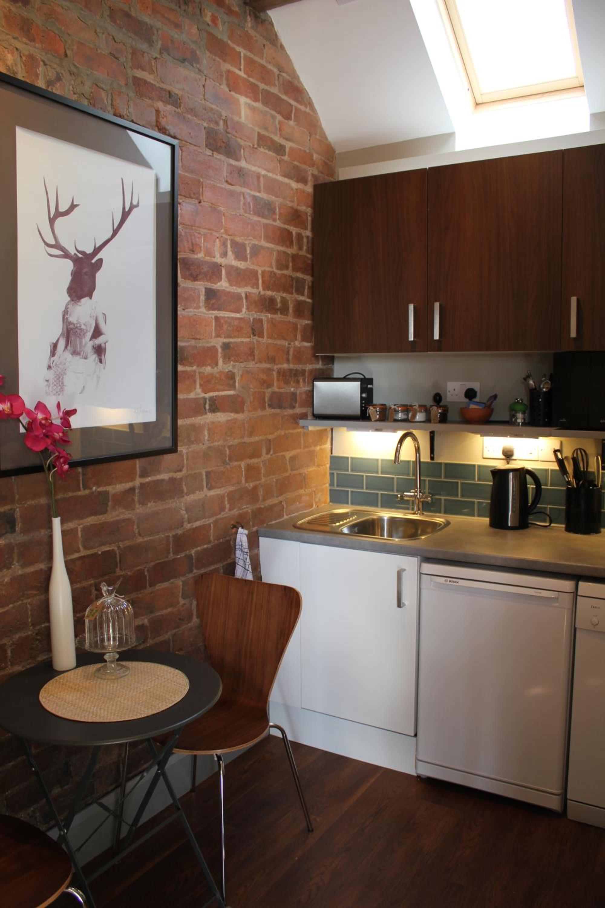 Double Room - Photo 5