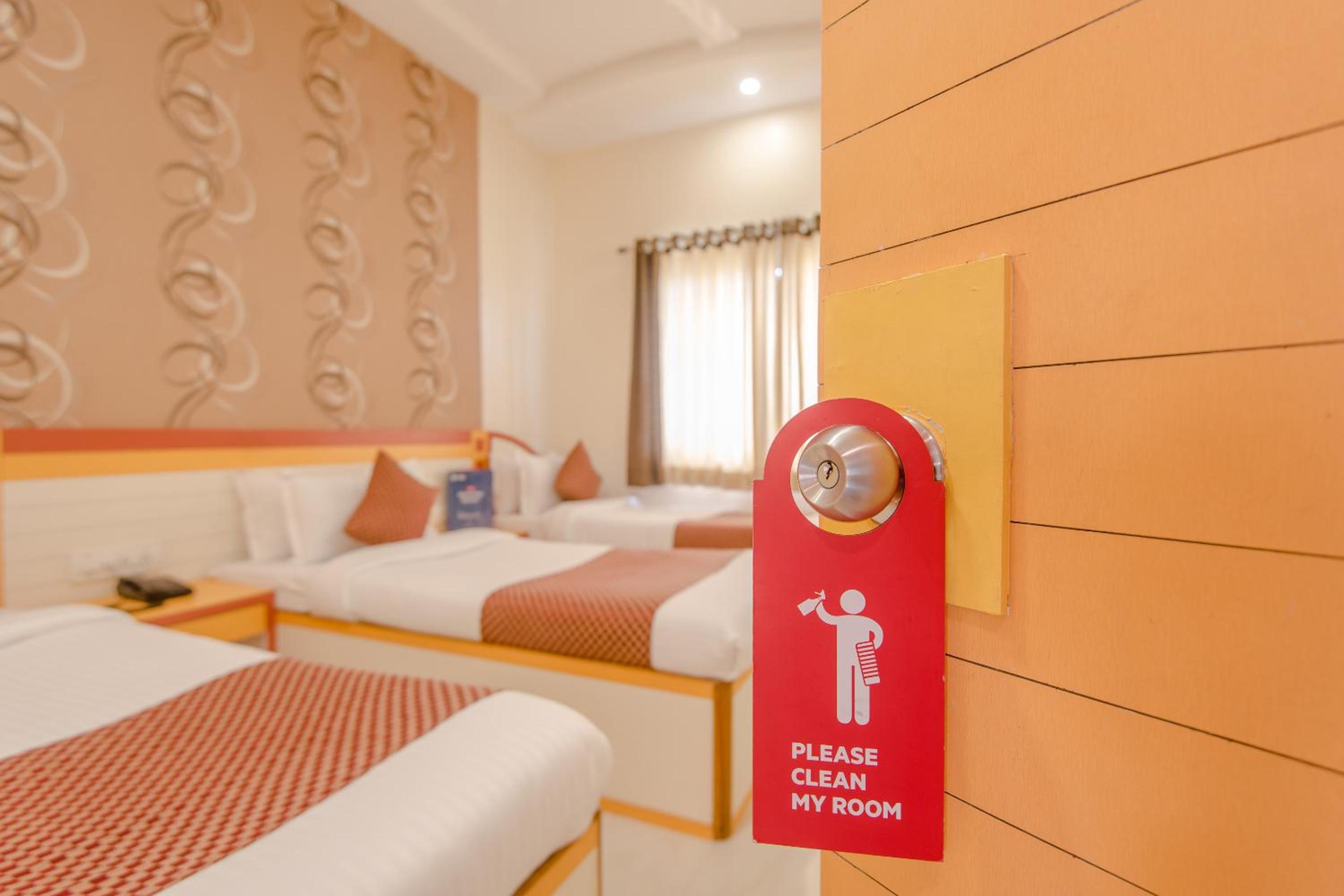 Deluxe Triple Room - Photo 7