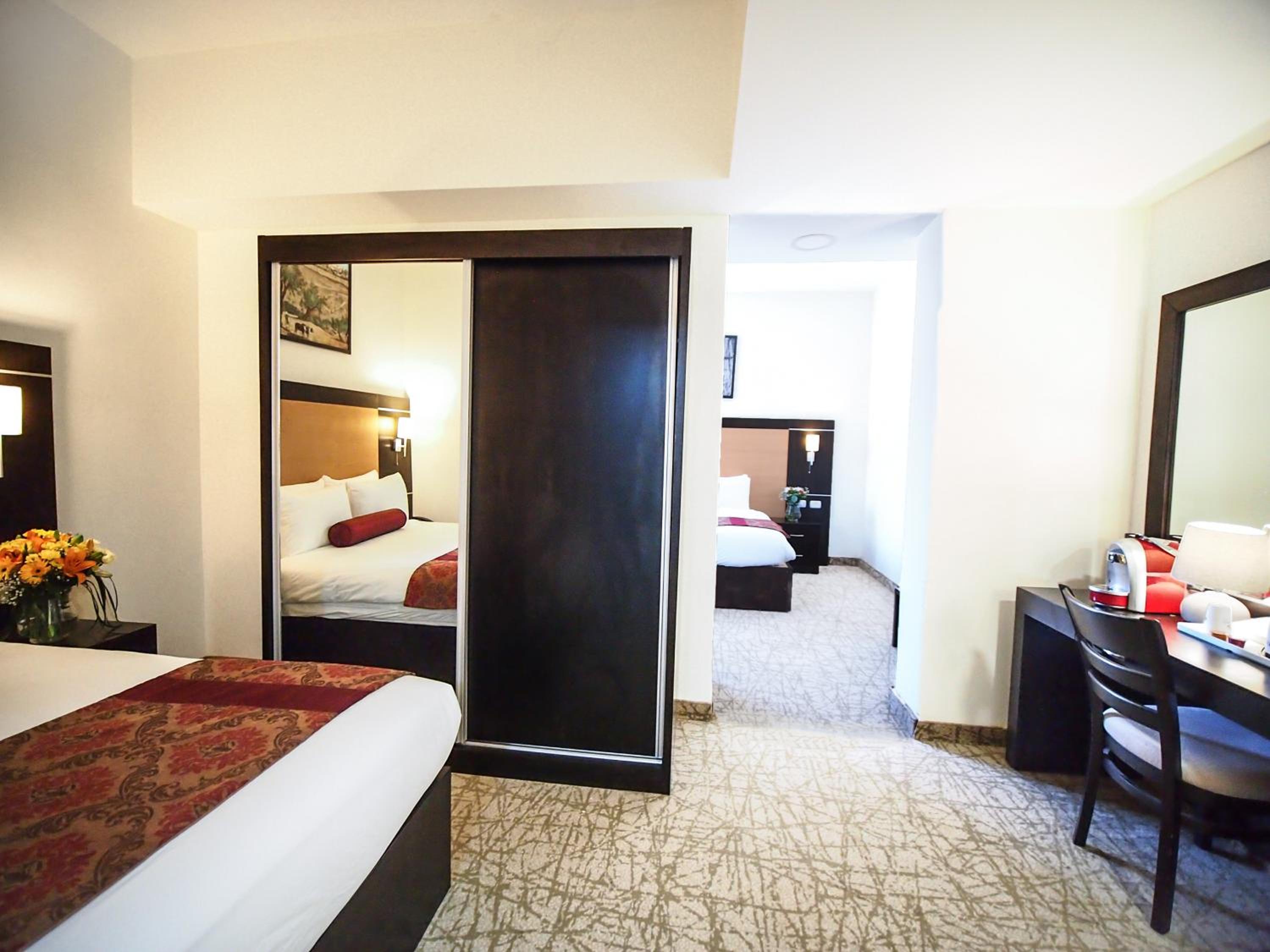 Standard Quadruple Room - Photo 5